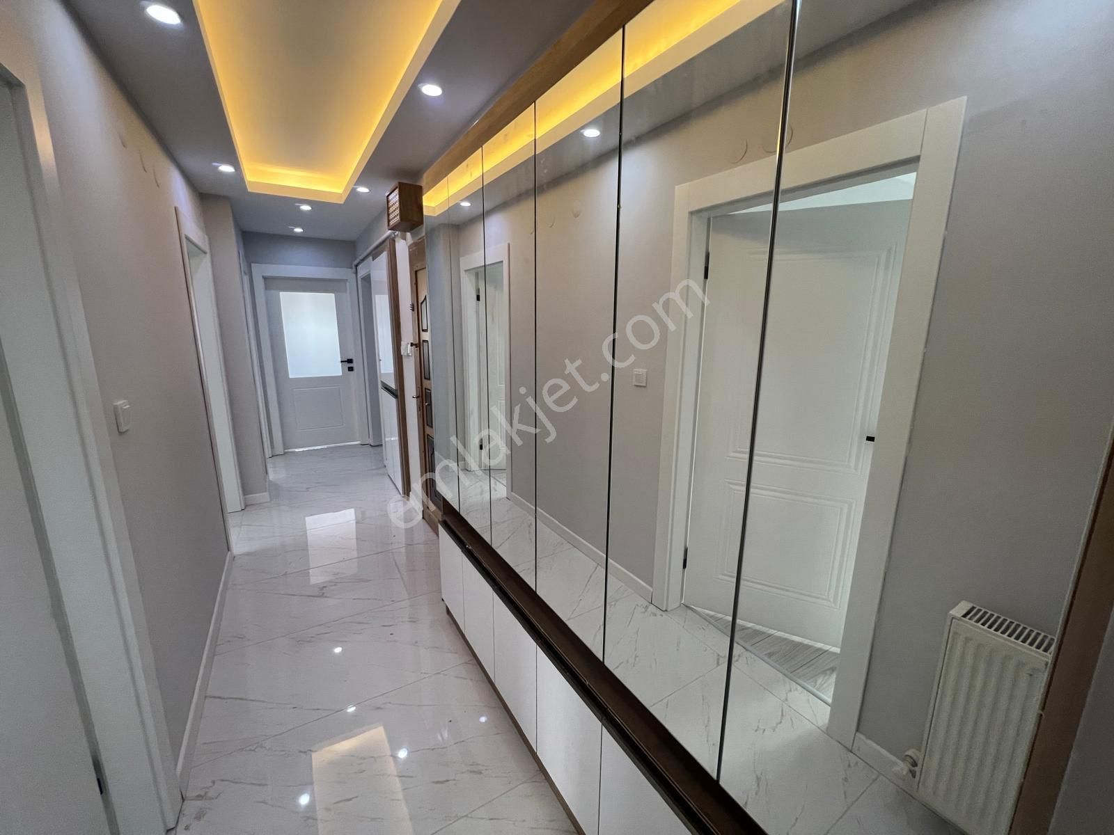 Elvankent Topçu'da Ara Kat Ön Cephe Yeni Yapılı 110m2 3+1 Daire - Görsel 8