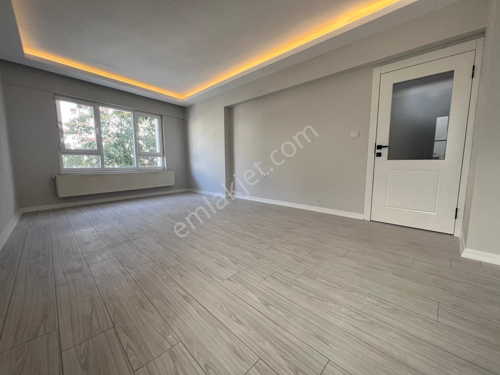 Elvankent Topçu'da Ara Kat Ön Cephe Yeni Yapılı 110m2 3+1 Daire - Görsel 13