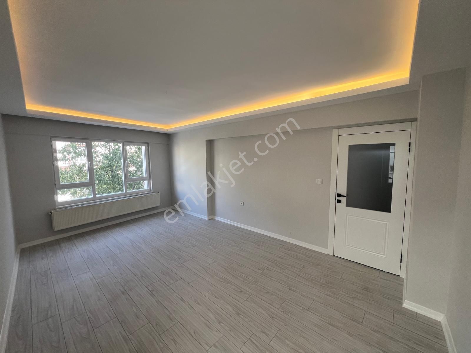 Elvankent Topçu'da Ara Kat Ön Cephe Yeni Yapılı 110m2 3+1 Daire - Görsel 15