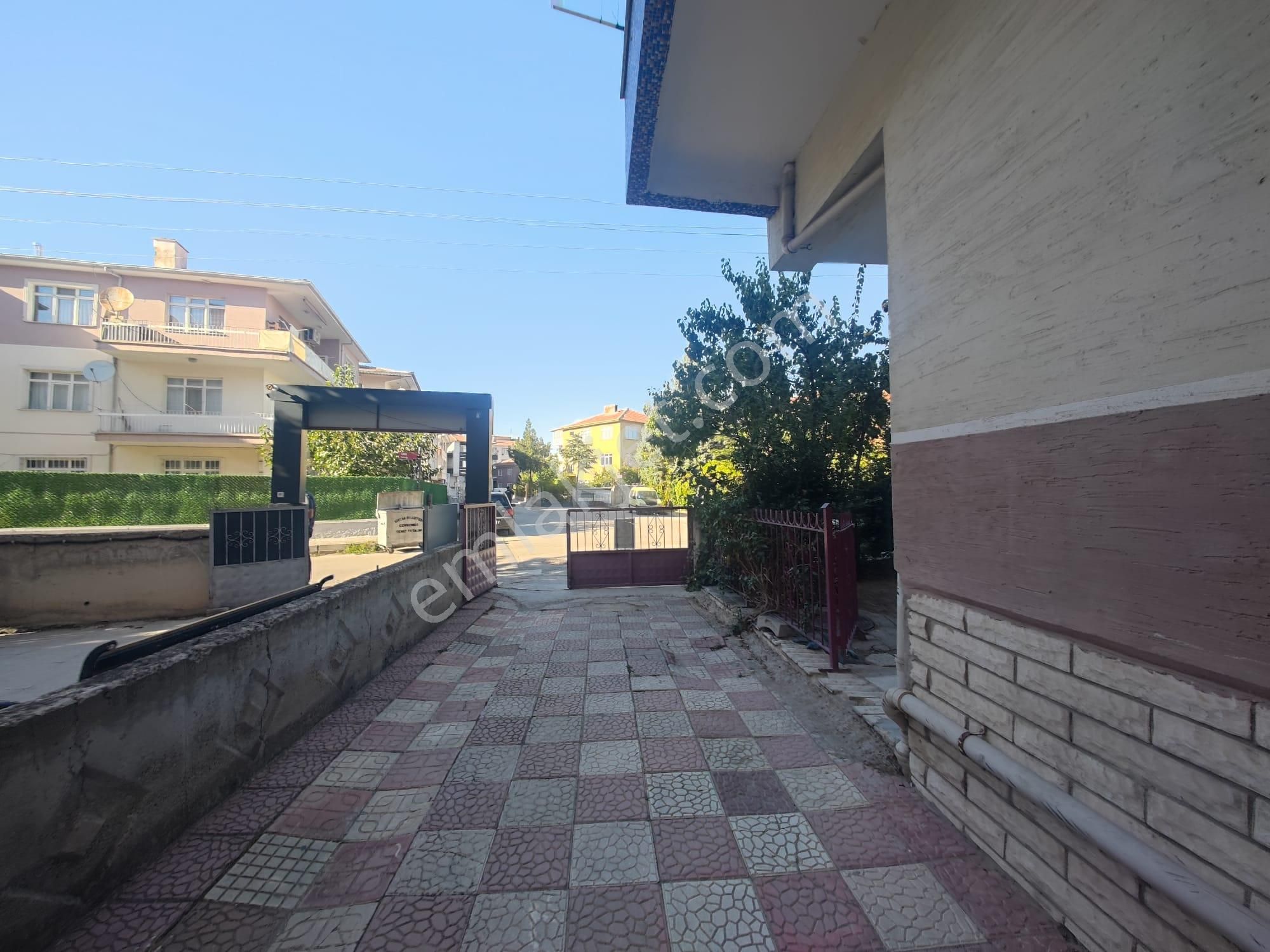 Sincan Akşemsettin Mh De 3+1 Bağımsız Ara Katta Deprem Projeli Daire - Görsel 7