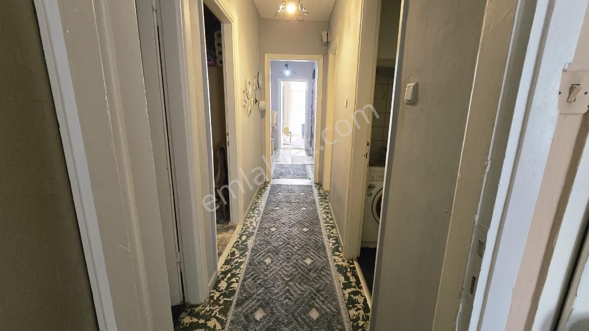 İzmir, Karşıyaka, Bostanlı Merkezinde 3+1 Satılık Daire - Görsel 17