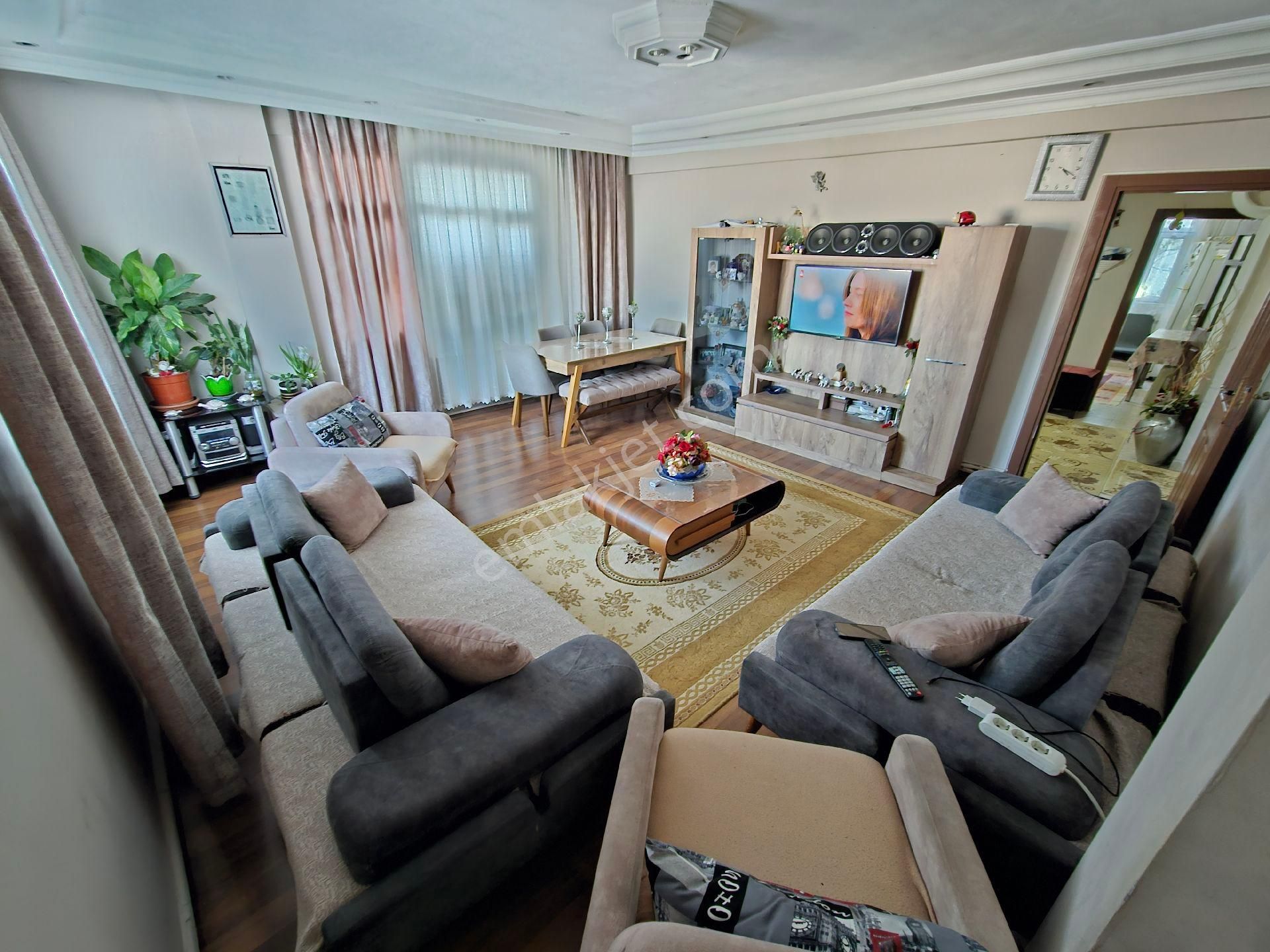 Alemdağ Cad Ve Altınşehir Metrosuna 150mt Mesafede Harika Konumda Arakat 2+1 - Görsel 6