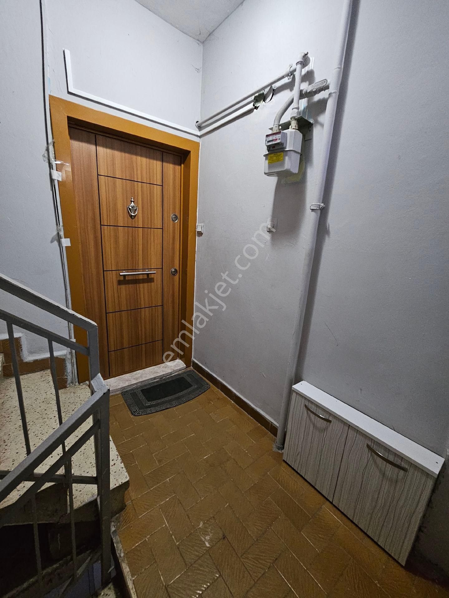 Alemdağ Cad Ve Altınşehir Metrosuna 150mt Mesafede Harika Konumda Arakat 2+1 - Görsel 23