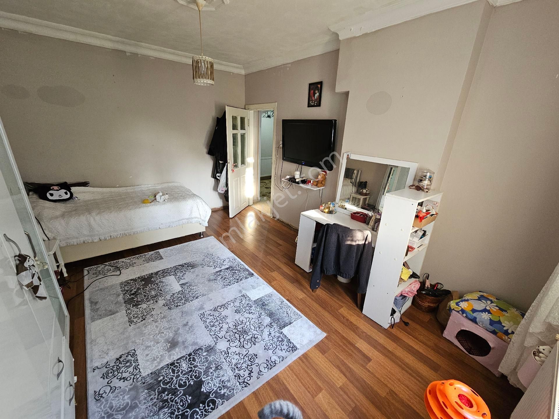 Alemdağ Cad Ve Altınşehir Metrosuna 150mt Mesafede Harika Konumda Arakat 2+1 - Görsel 18