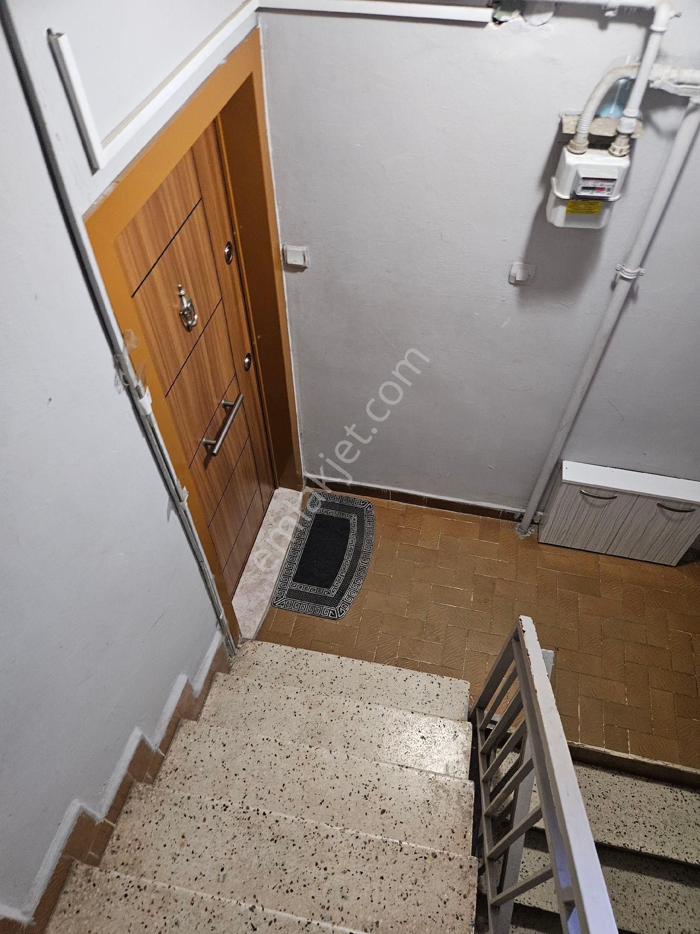 Alemdağ Cad Ve Altınşehir Metrosuna 150mt Mesafede Harika Konumda Arakat 2+1 - Görsel 22