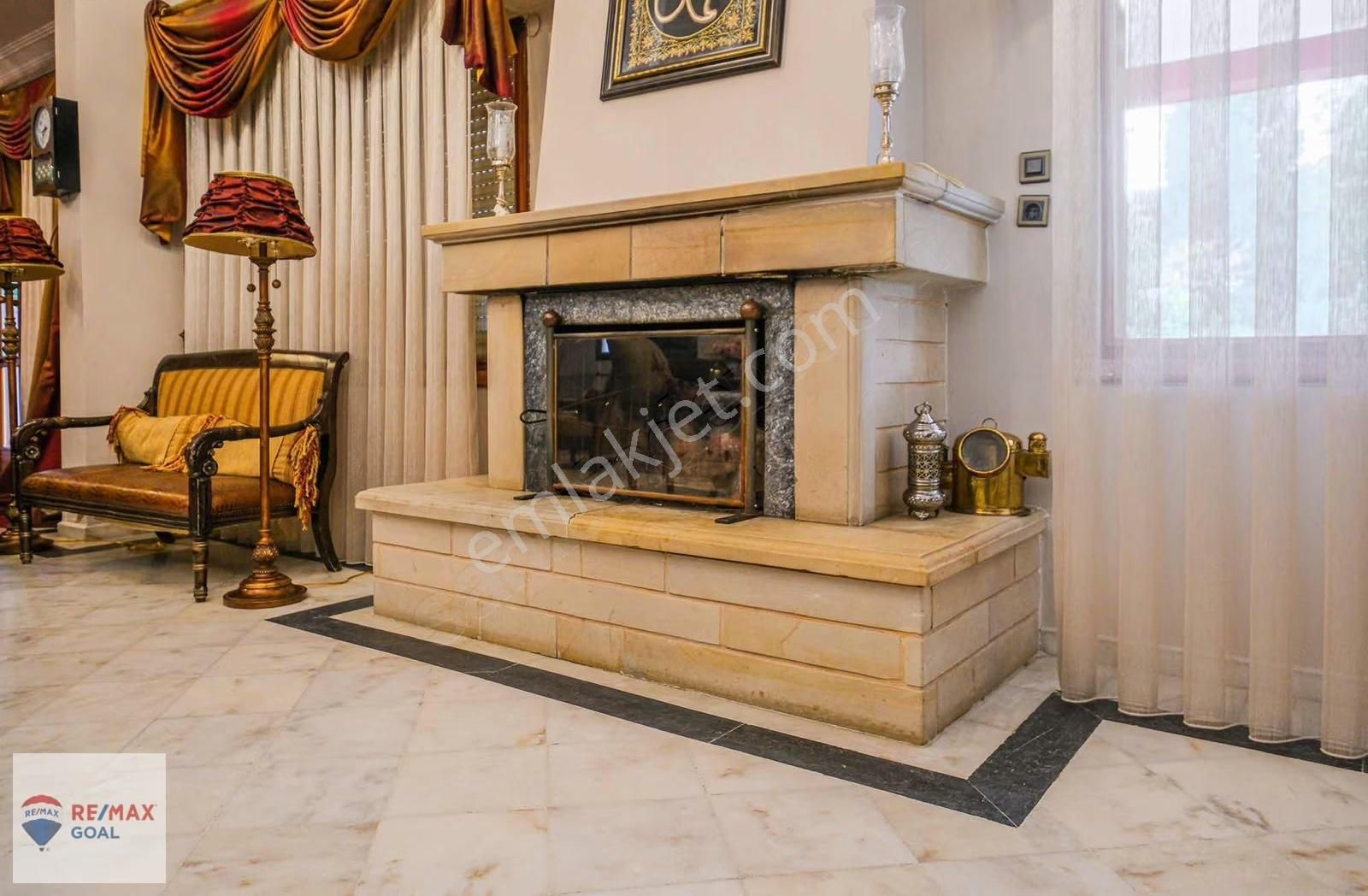 Tuzla Marina Dibi Arsa Fiyatına Satılık Malikane - Görsel 12