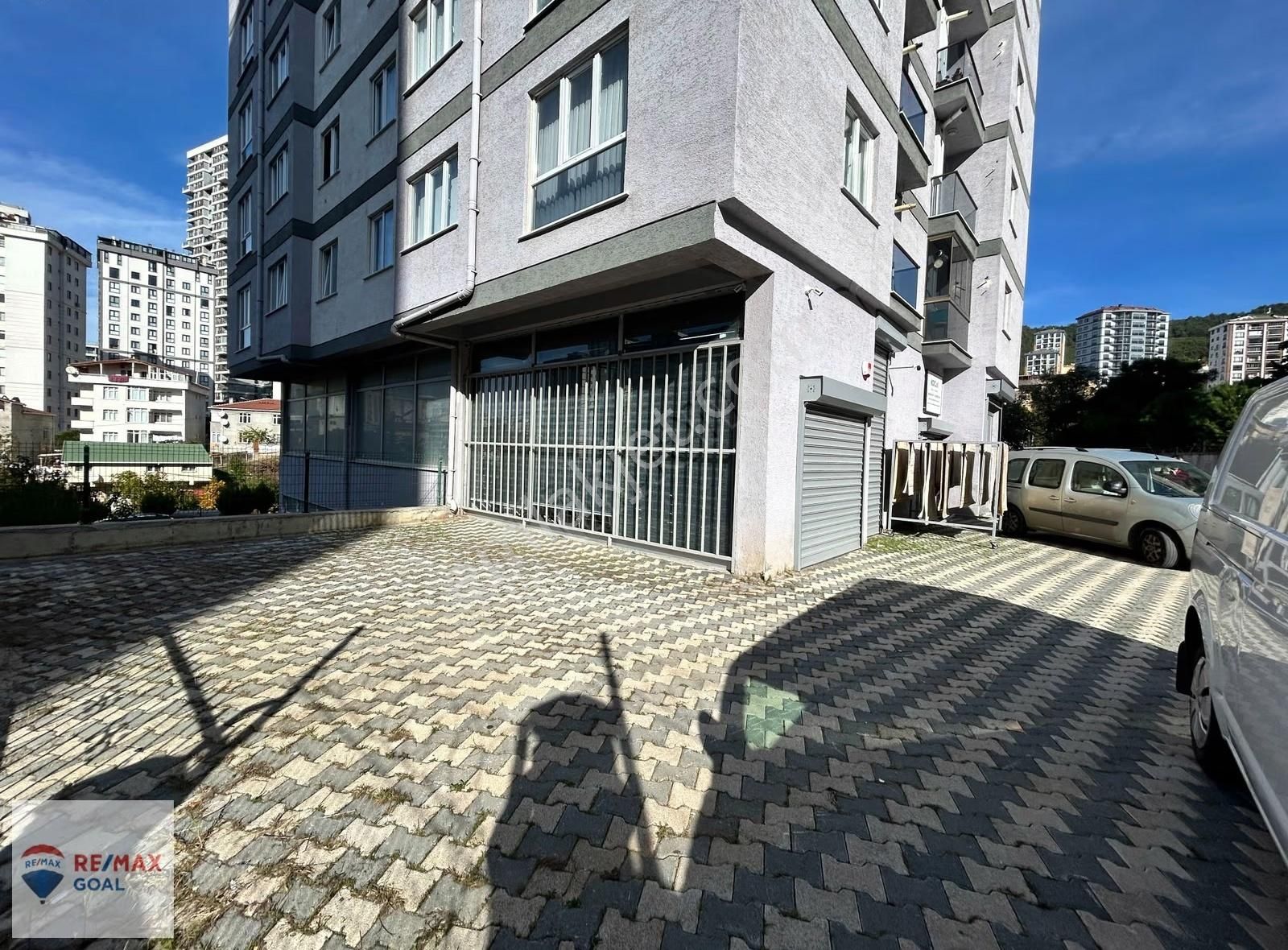 Yakacık Yeni Mah'de Asma Katlı Depolu Geniş Ön Kullanımlı Dükkan - Görsel 11