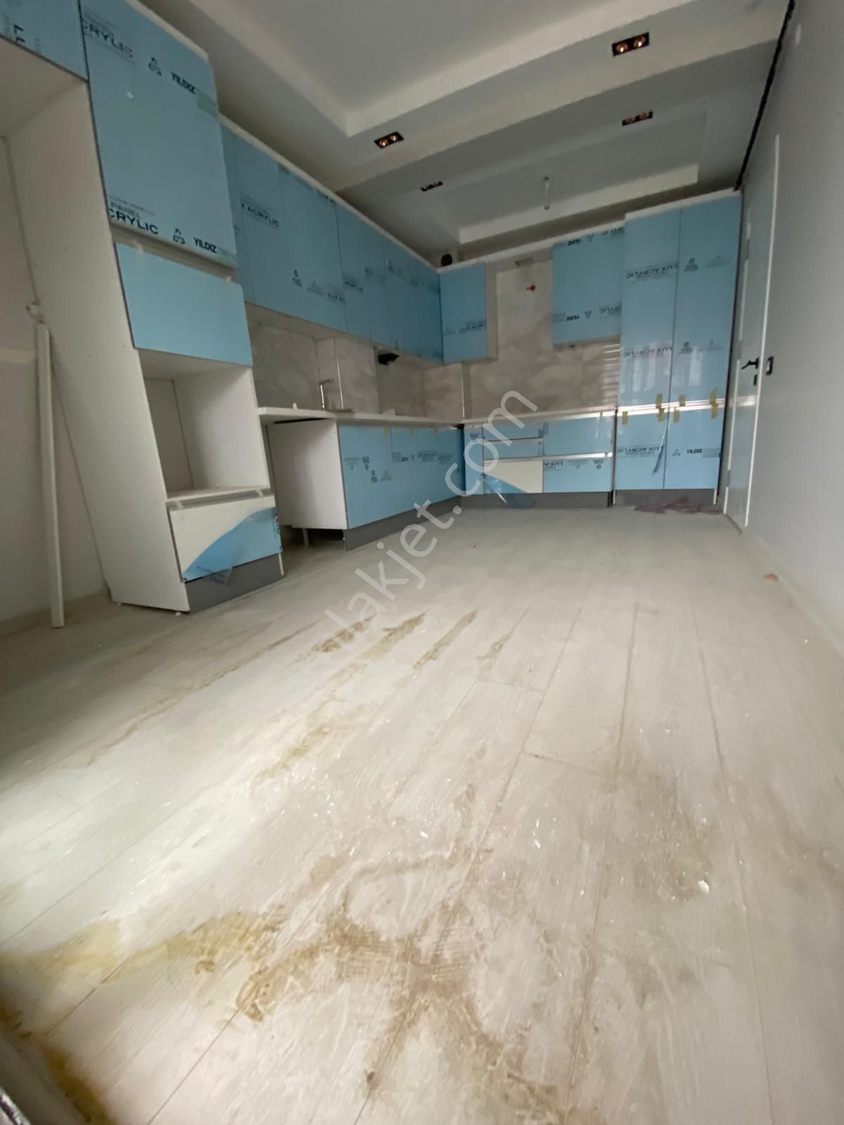 Çamlıca Mahallesi Adar Camii Yakınında 2+0 Satılık Sıfır Daire - Görsel 2