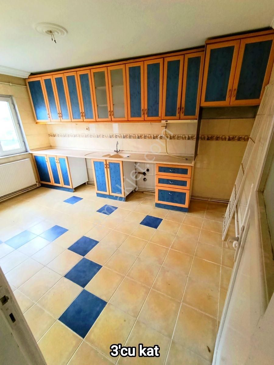 Merkezi Konum Daire Fiyatına Önü Açık 4 Kat Müstakil Köşe Bina - Görsel 12