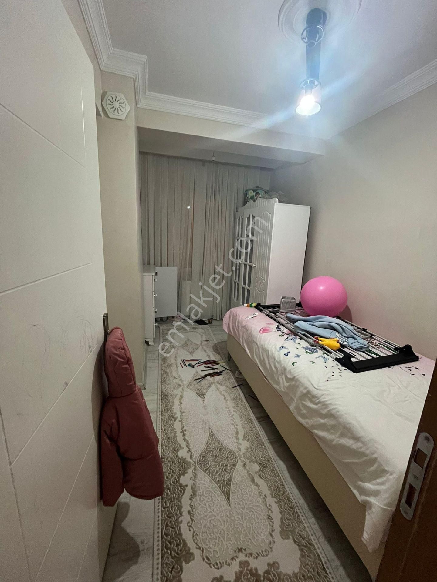 Çorlu Muhuttin Baglar İci 3+1 8 Yillik Arakat Firsat Daire - Görsel 8