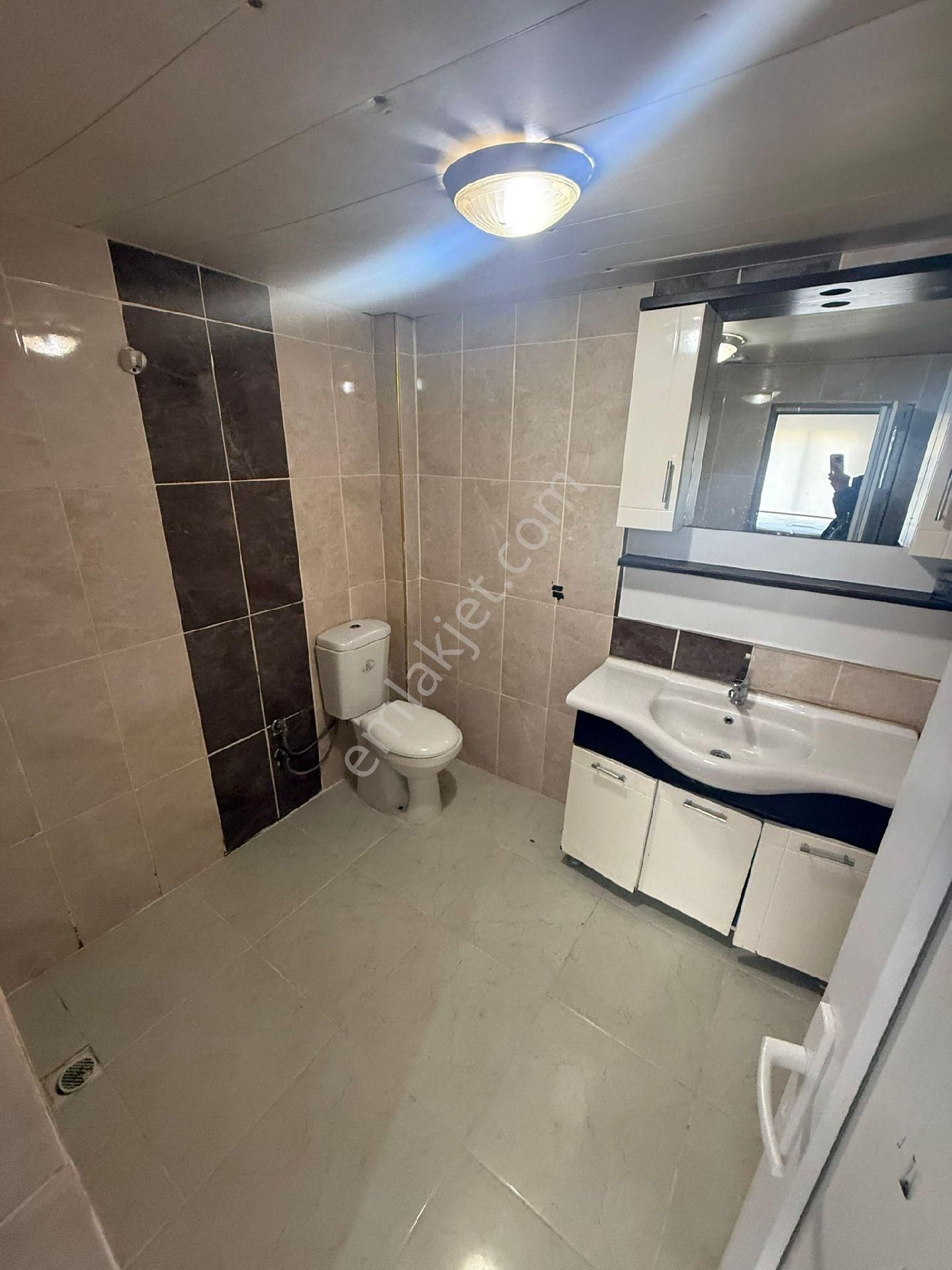 Baraj Yoluda Kiralık Eşyalı Daire Geniş Oturumlu 1+0 - Görsel 4