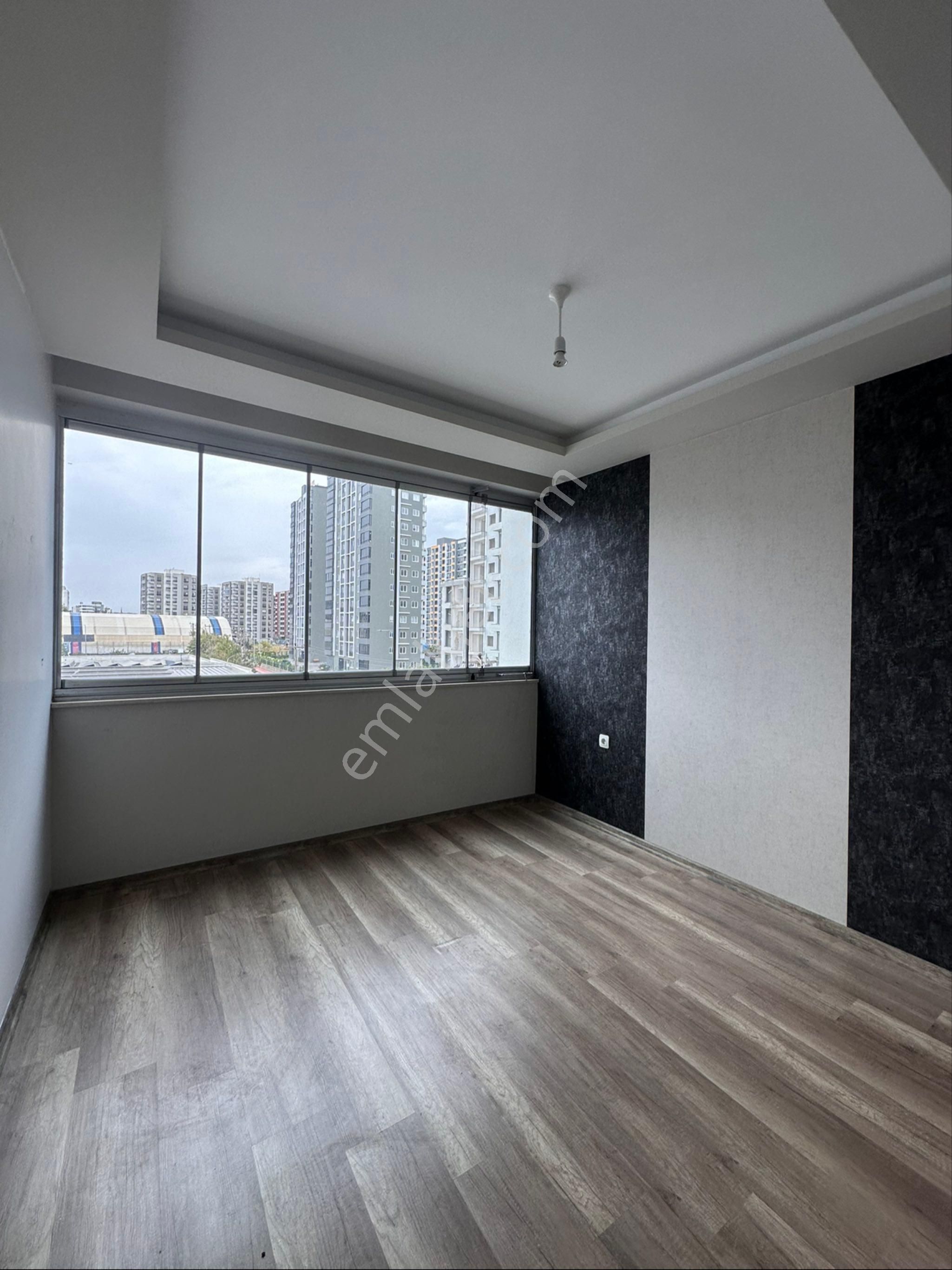 Opat Arkası Salon Mutfak Bir Ayrı Yatak Odası 3 - Görsel 11