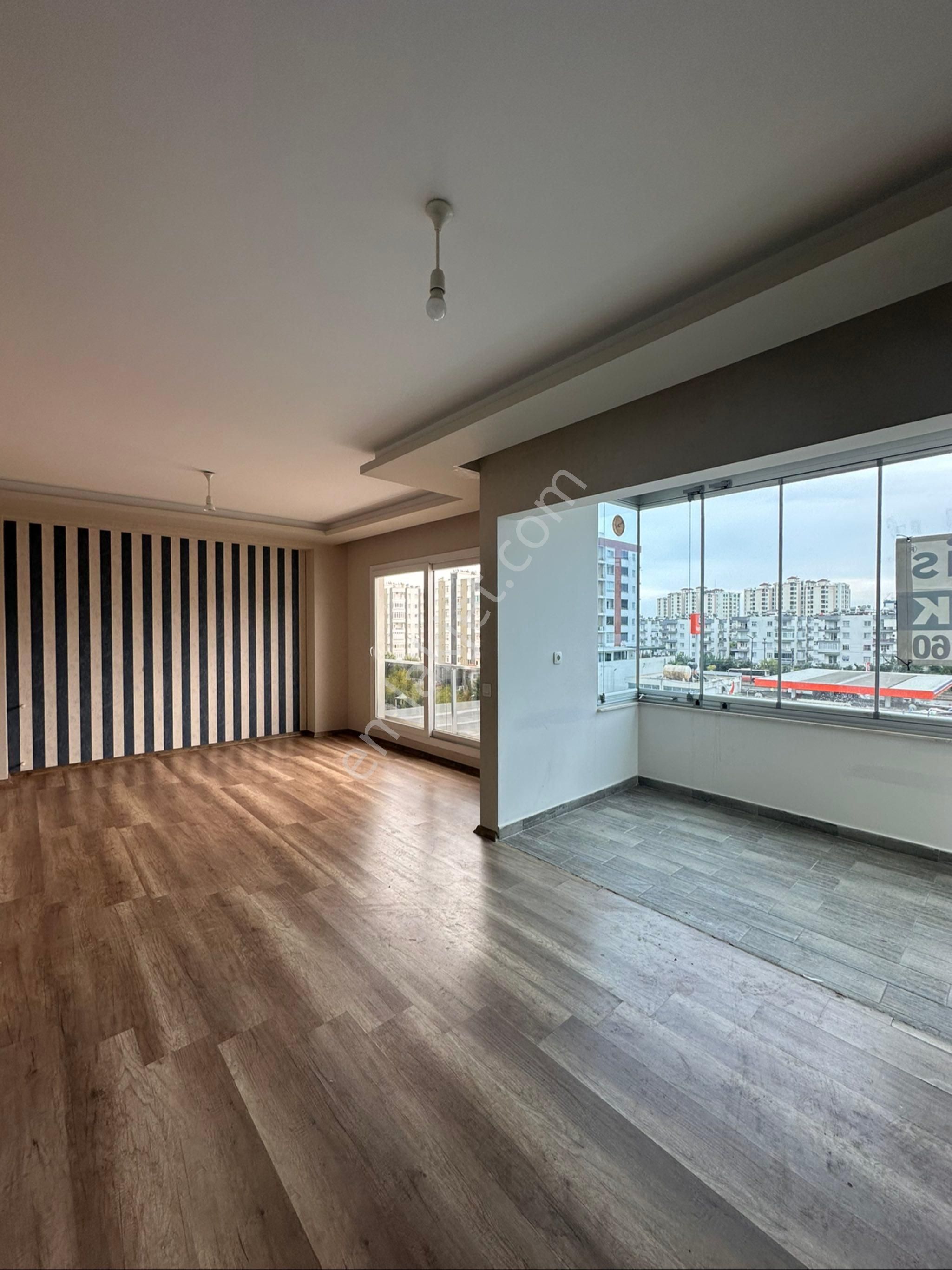 Opat Arkası Salon Mutfak Bir Ayrı Yatak Odası 3 - Görsel 10