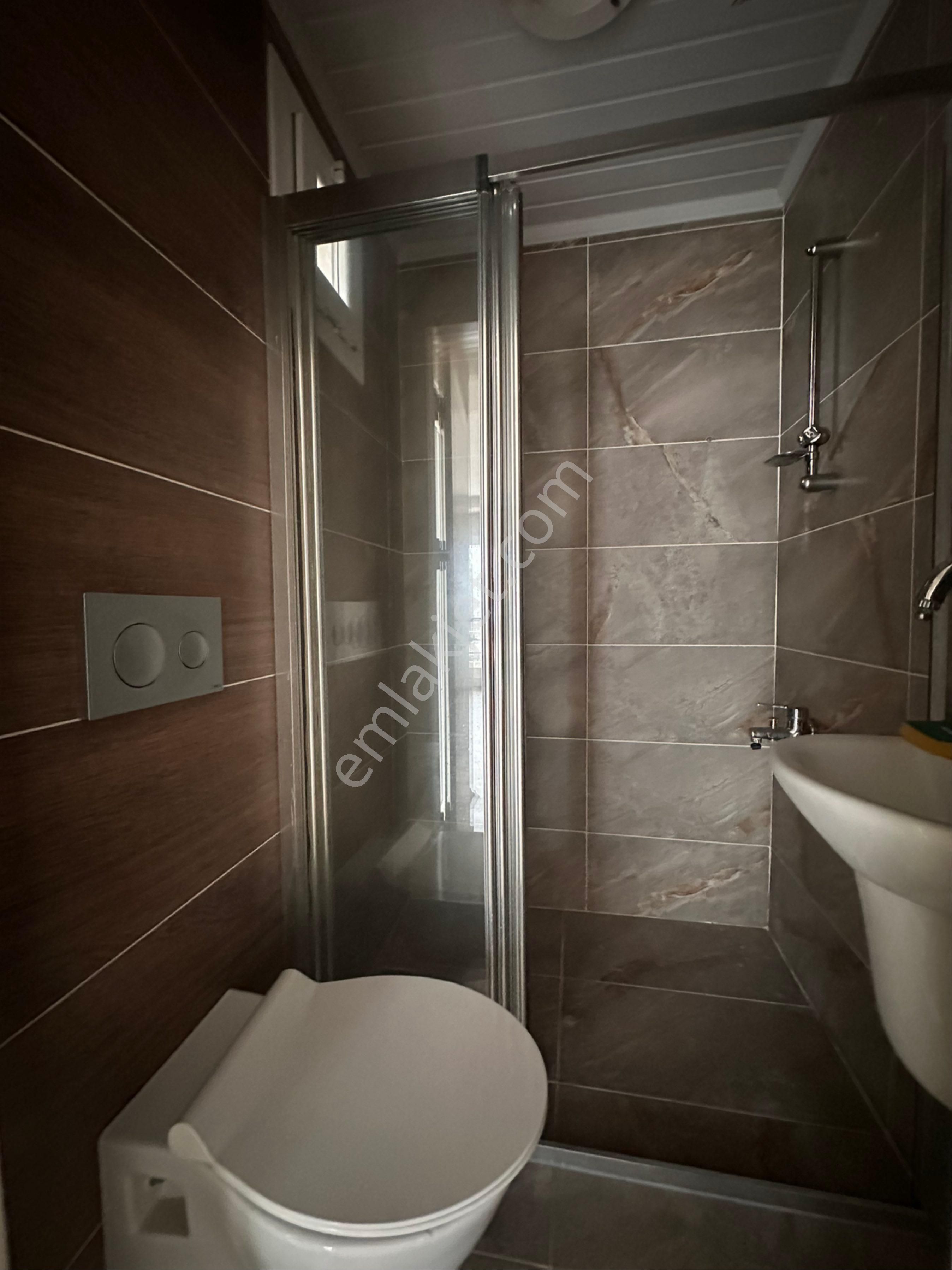 Opat Arkası Salon Mutfak Bir Ayrı Yatak Odası 3 - Görsel 16