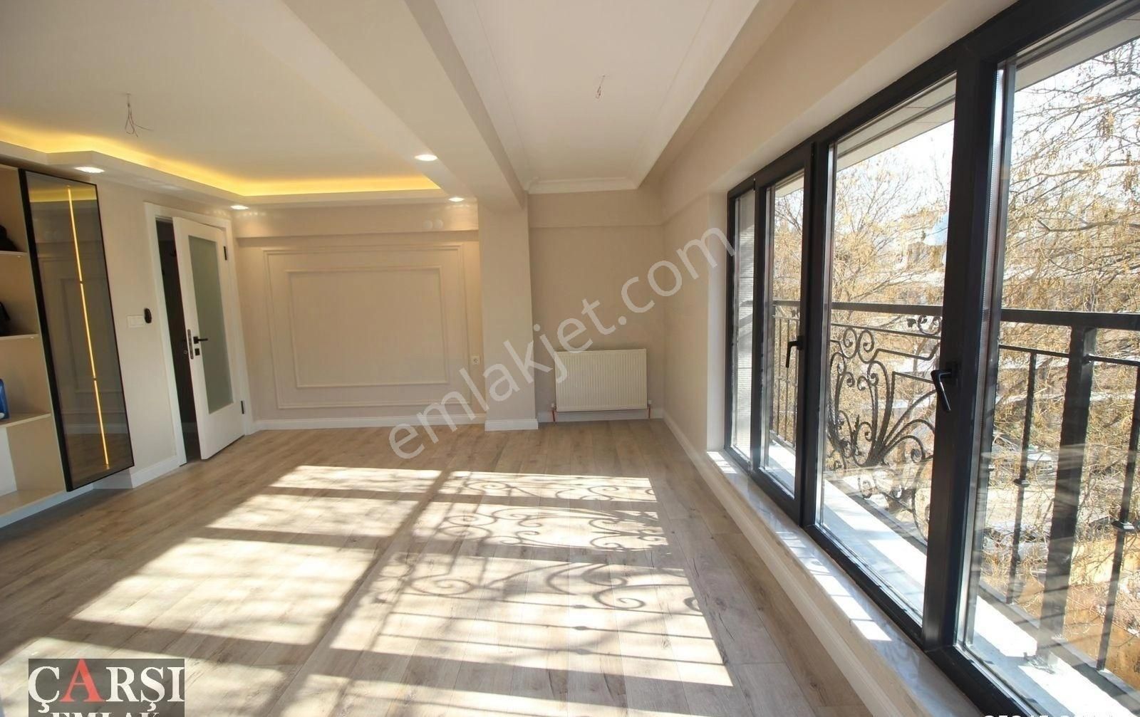 Çarşı"dan Sıfır Binada Ön Cephede Balkonlu Ve Teraslı Dubleks - Görsel 16