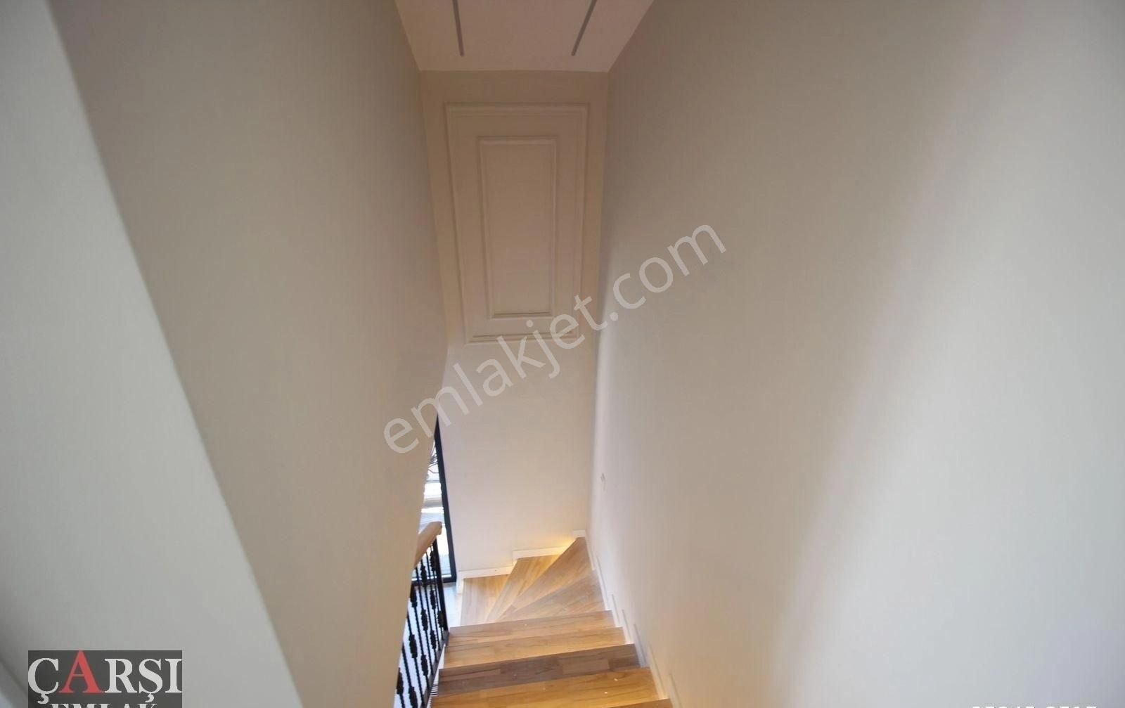Çarşı"dan Sıfır Binada Ön Cephede Balkonlu Ve Teraslı Dubleks - Görsel 14