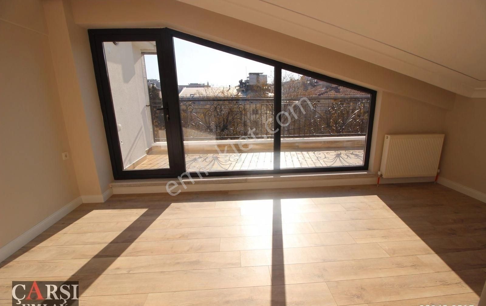 Çarşı"dan Sıfır Binada Ön Cephede Balkonlu Ve Teraslı Dubleks - Görsel 7