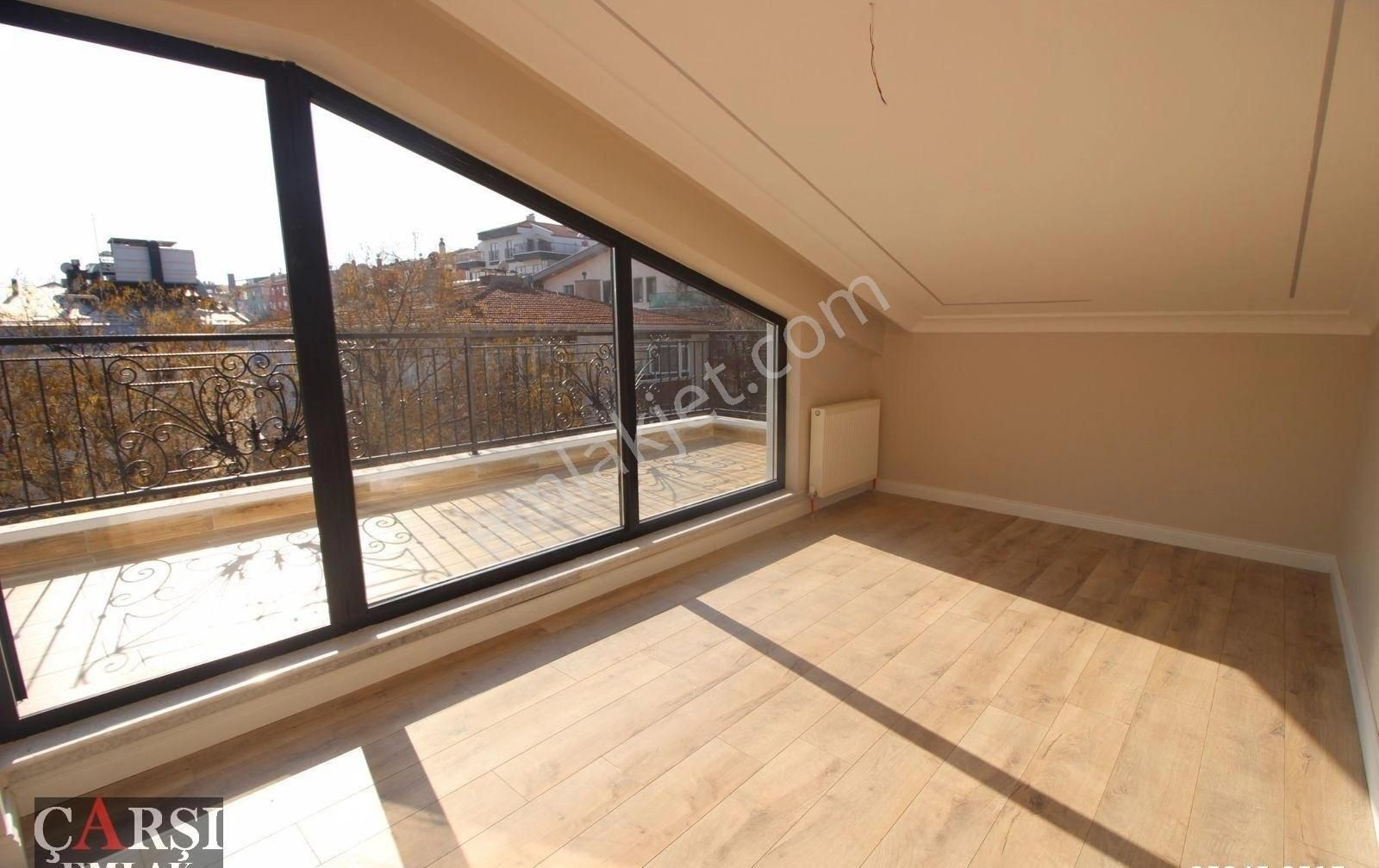 Çarşı"dan Sıfır Binada Ön Cephede Balkonlu Ve Teraslı Dubleks - Görsel 3