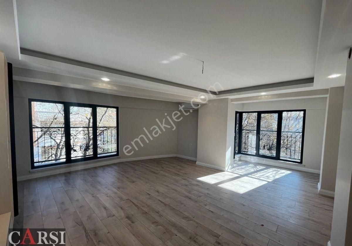 Çarşı”dan Köşe Parselde Manzaralı Dubleks Teras - Görsel 4