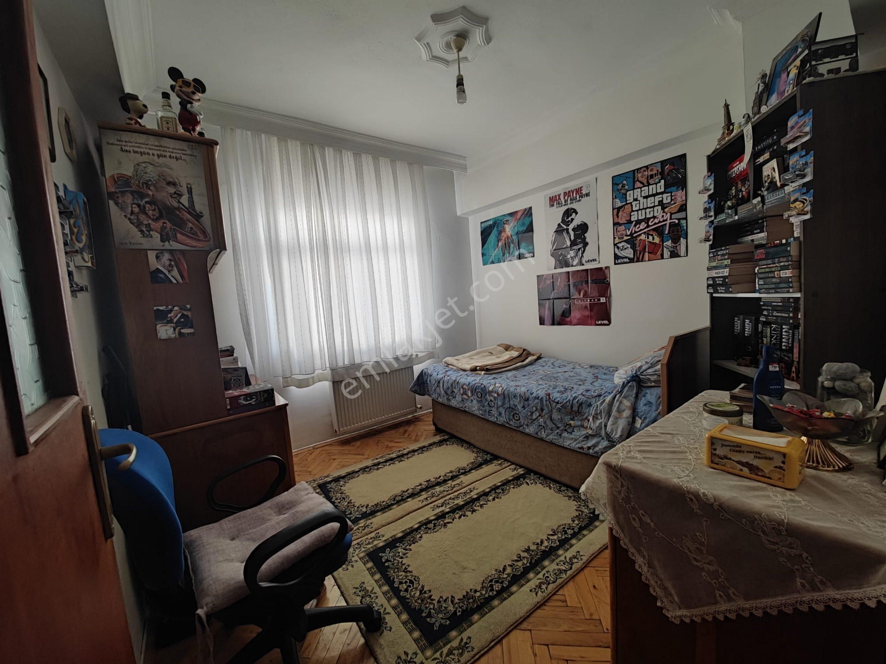 Bayram Gayrimenkulden Akşemsettin Mah 3+1 Ara Katta Salon Bağımsız Satılık Kupon Daire - Görsel 9