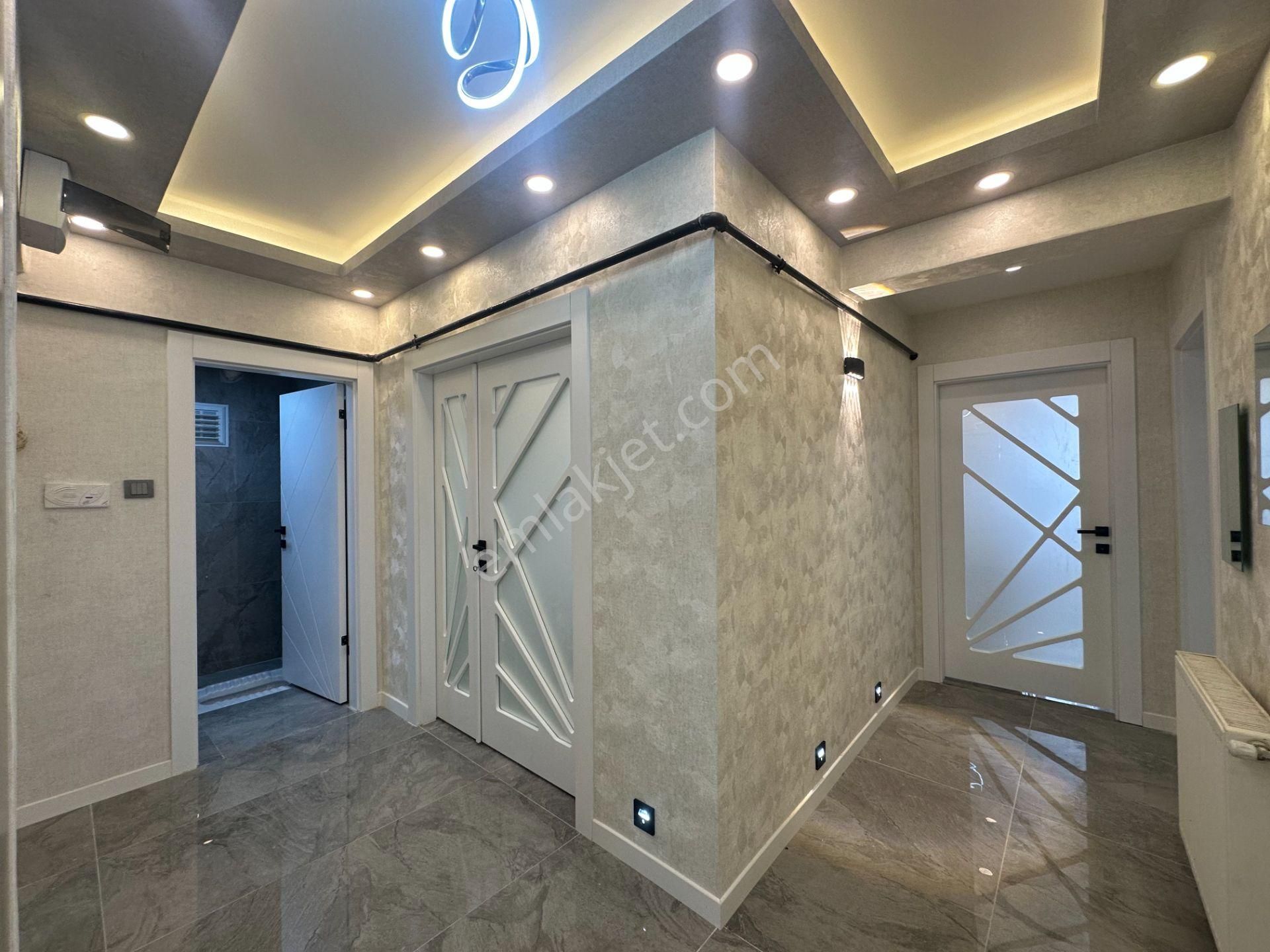 Etimesgut Süvari Mah. Gimsa Yürüme Mesafasinde Ara Kat Lüks 3+1 - Görsel 19