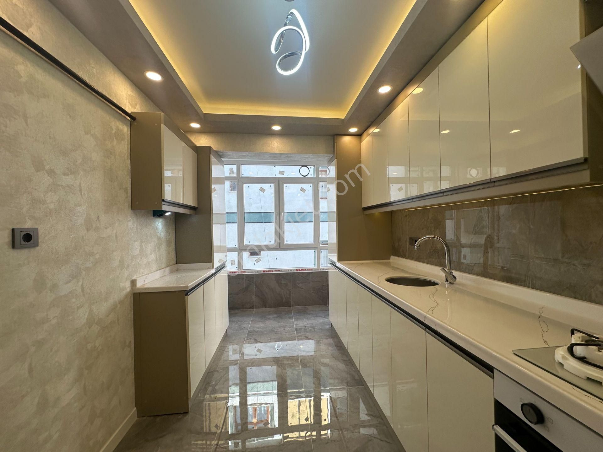 Etimesgut Süvari Mah. Gimsa Yürüme Mesafasinde Ara Kat Lüks 3+1 - Görsel 9