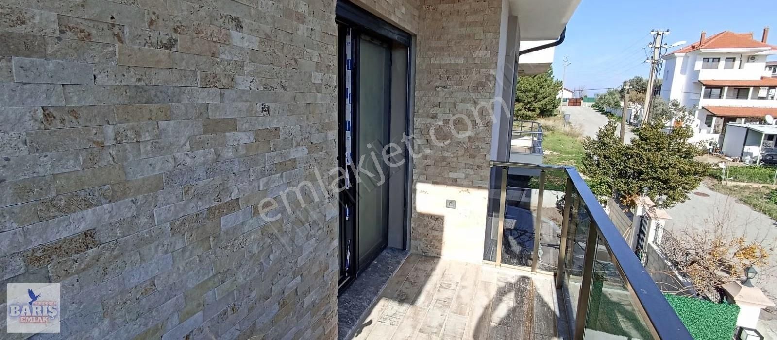 Mordoğan Barış Emlaktan Cumbalı Özel Yapım 2+1 Sıfır Villa - Görsel 29