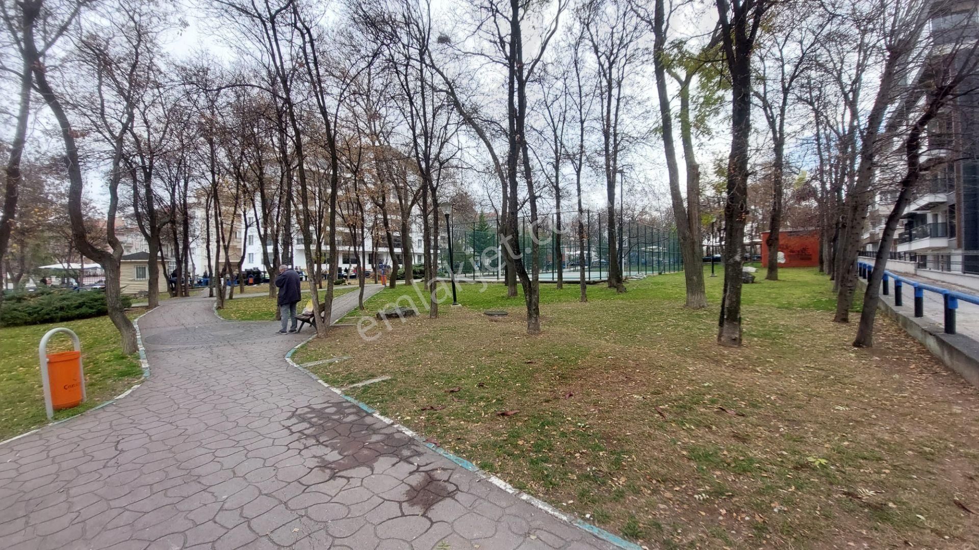 Çankaya Maltepe Mah Satılık 2+1 Daıre Ebeveyn Banyolu 85 M2 - Görsel 2