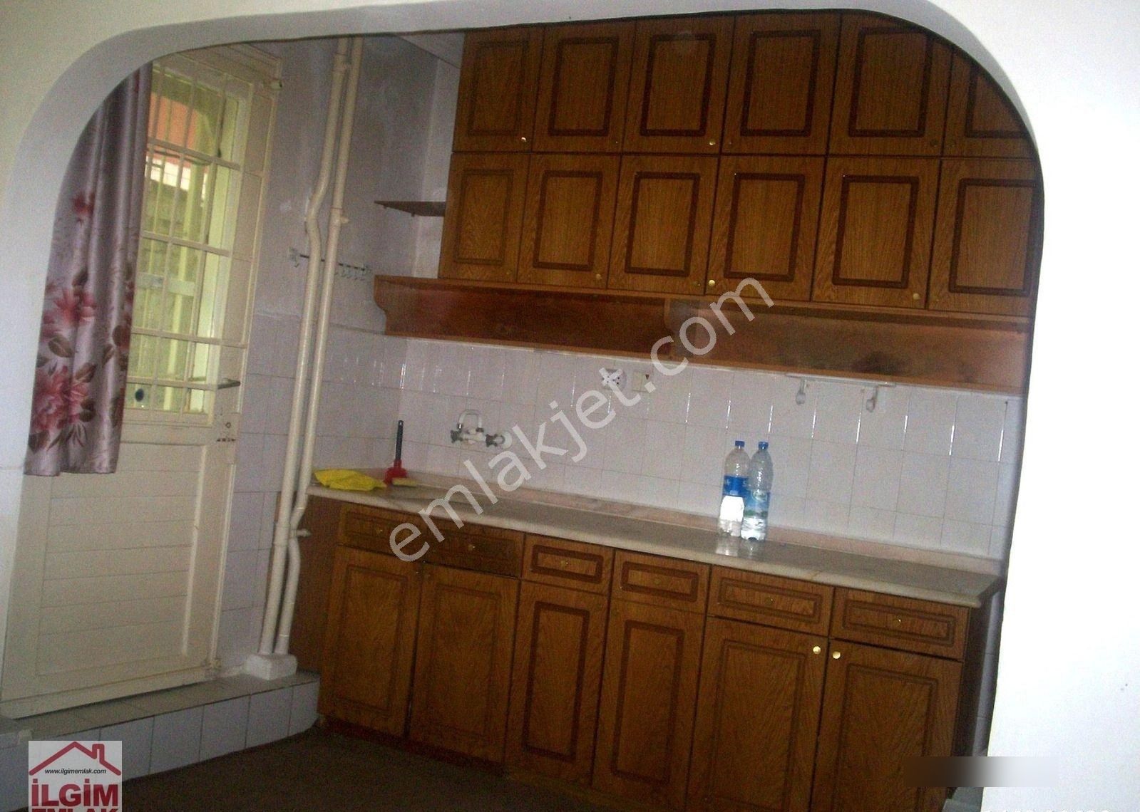 Kolej Samur Sokak'ta Kiralık 2+1 Bahçe Katı - Görsel 20