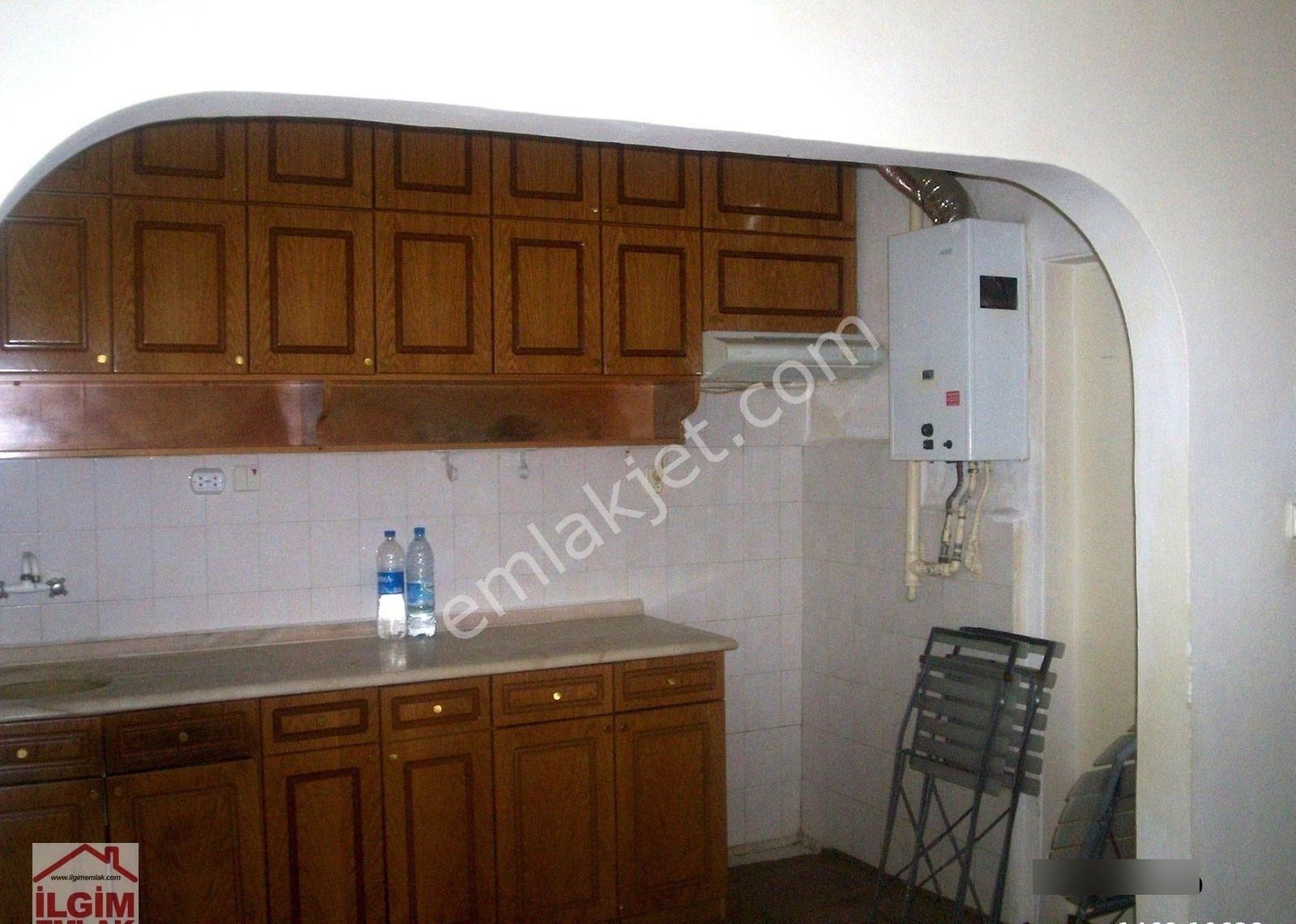 Kolej Samur Sokak'ta Kiralık 2+1 Bahçe Katı - Görsel 18