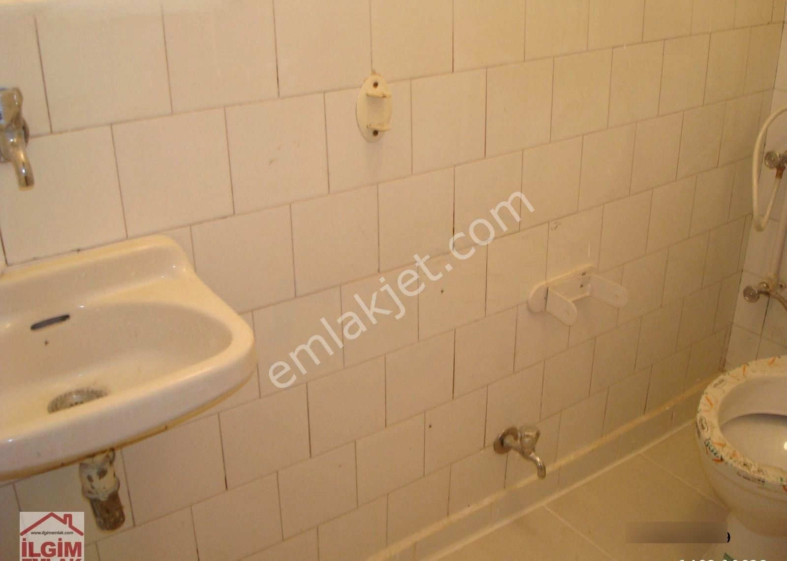 Kolej Samur Sokak'ta Kiralık 2+1 Bahçe Katı - Görsel 22