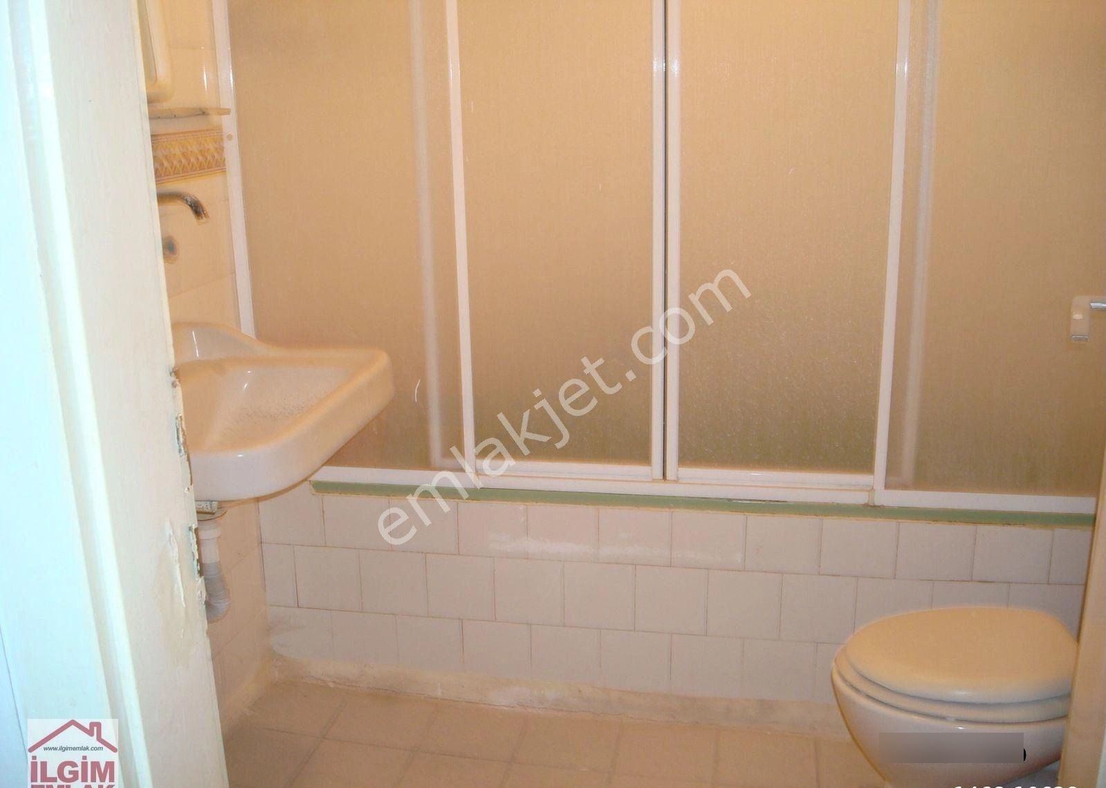 Kolej Samur Sokak'ta Kiralık 2+1 Bahçe Katı - Görsel 6