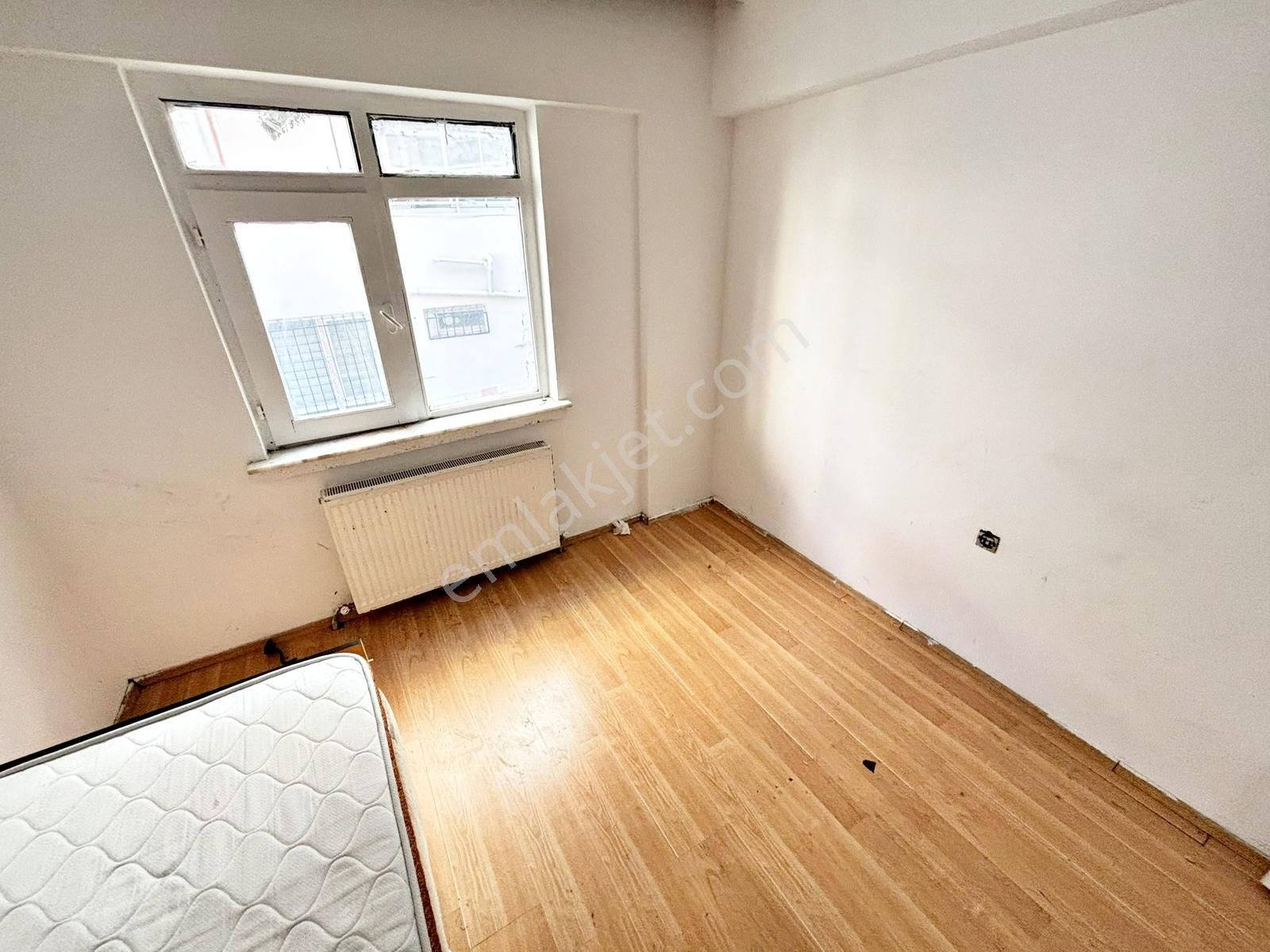 Valentia'dan Cadde Yakını Ara Katta Kiralık 3+1 Daire !!! - Görsel 7
