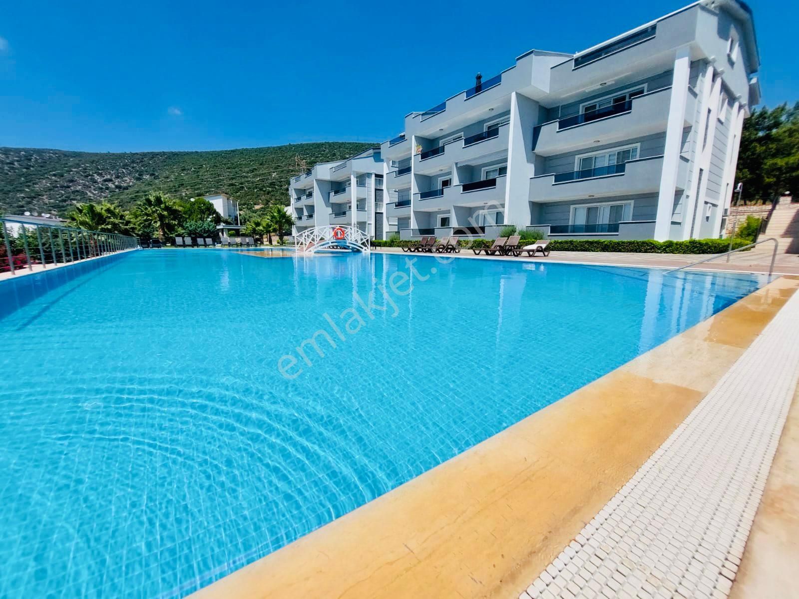 Özel Site İçinde Eşyalı | Köşe Konumlu, Manzaralı 2+1 Yazlık Daire - Görsel 4