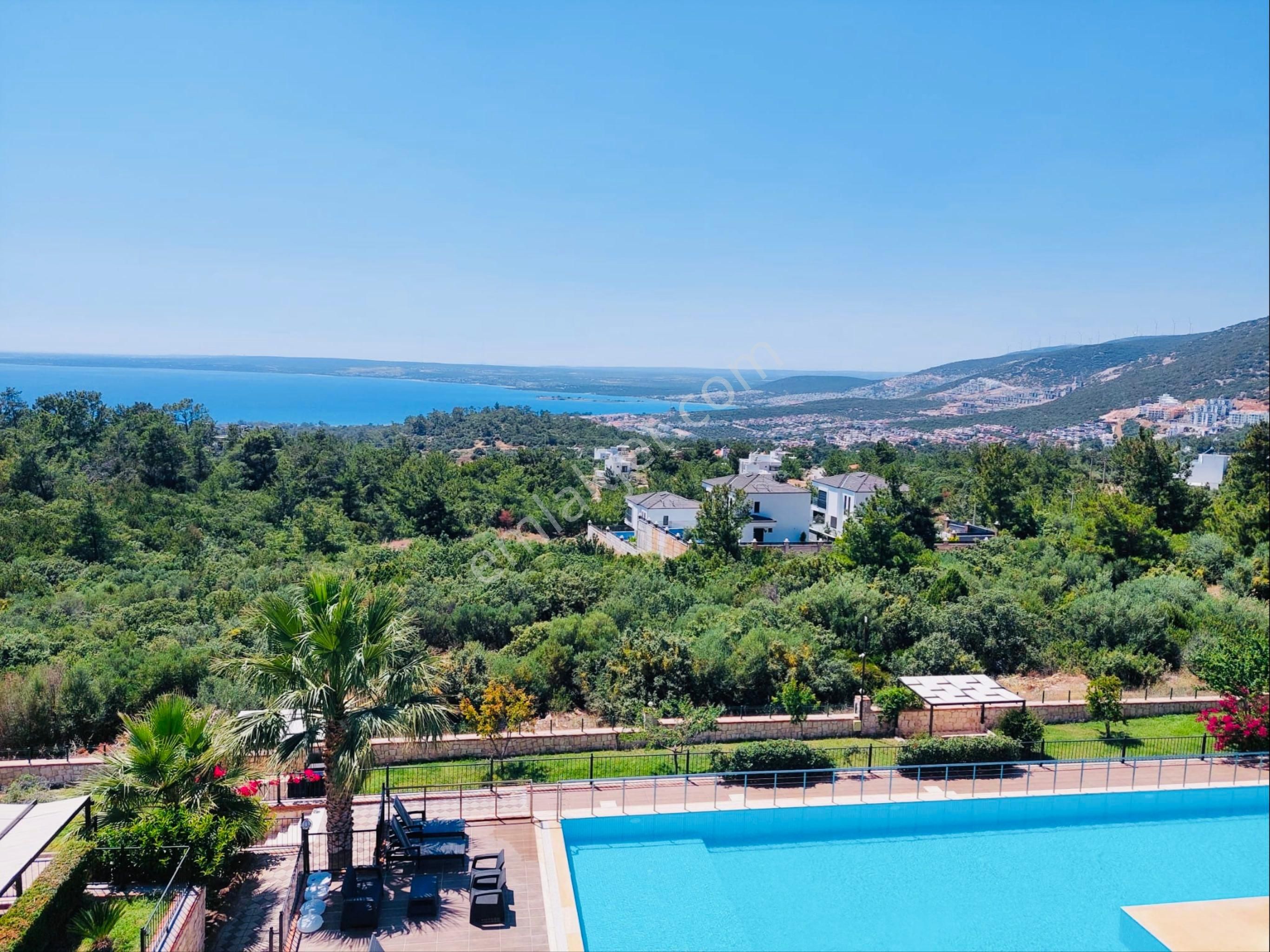 Özel Site İçinde Eşyalı | Köşe Konumlu, Manzaralı 2+1 Yazlık Daire - Görsel 2