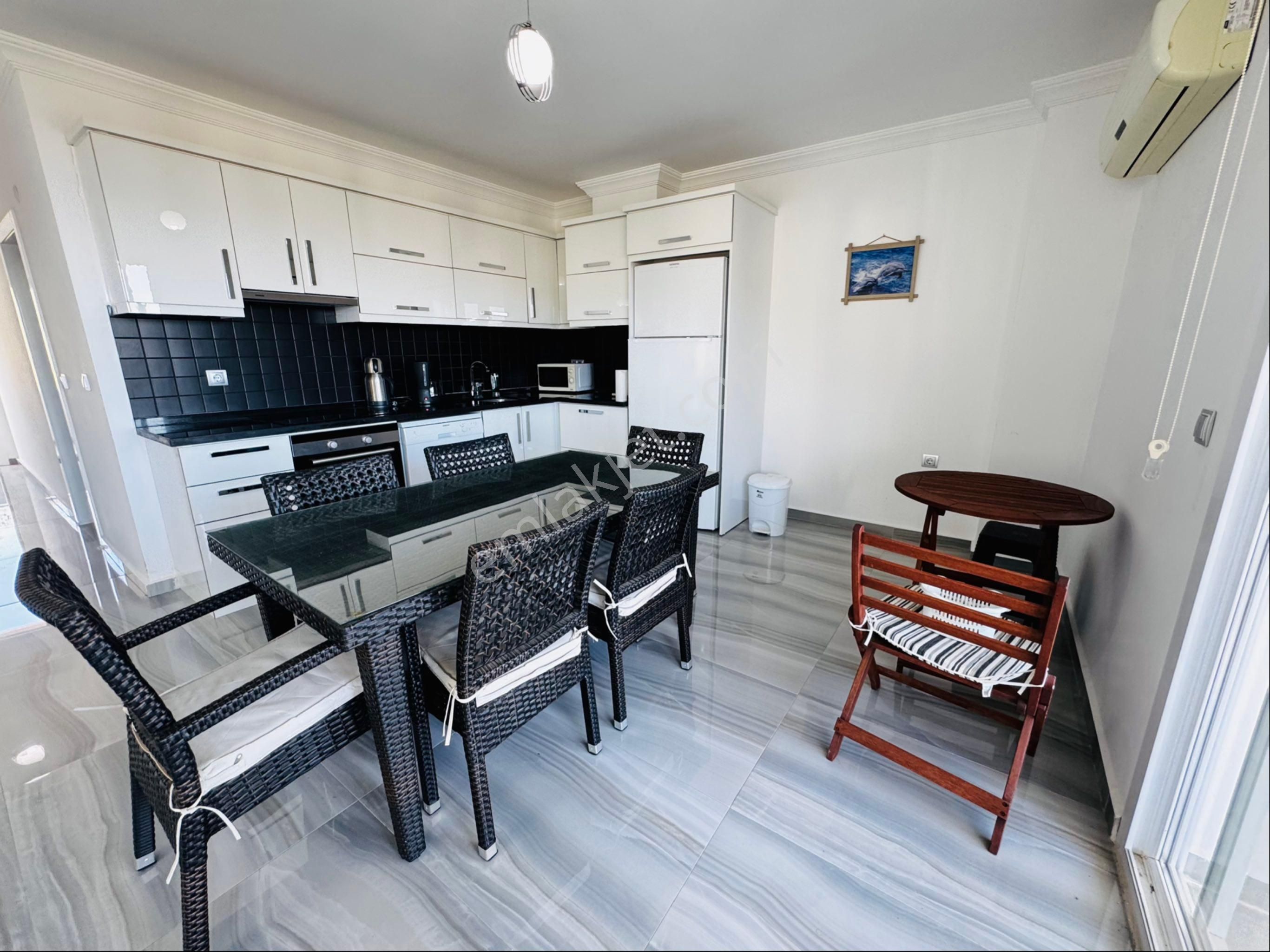 Özel Site İçinde Eşyalı | Köşe Konumlu, Manzaralı 2+1 Yazlık Daire - Görsel 22