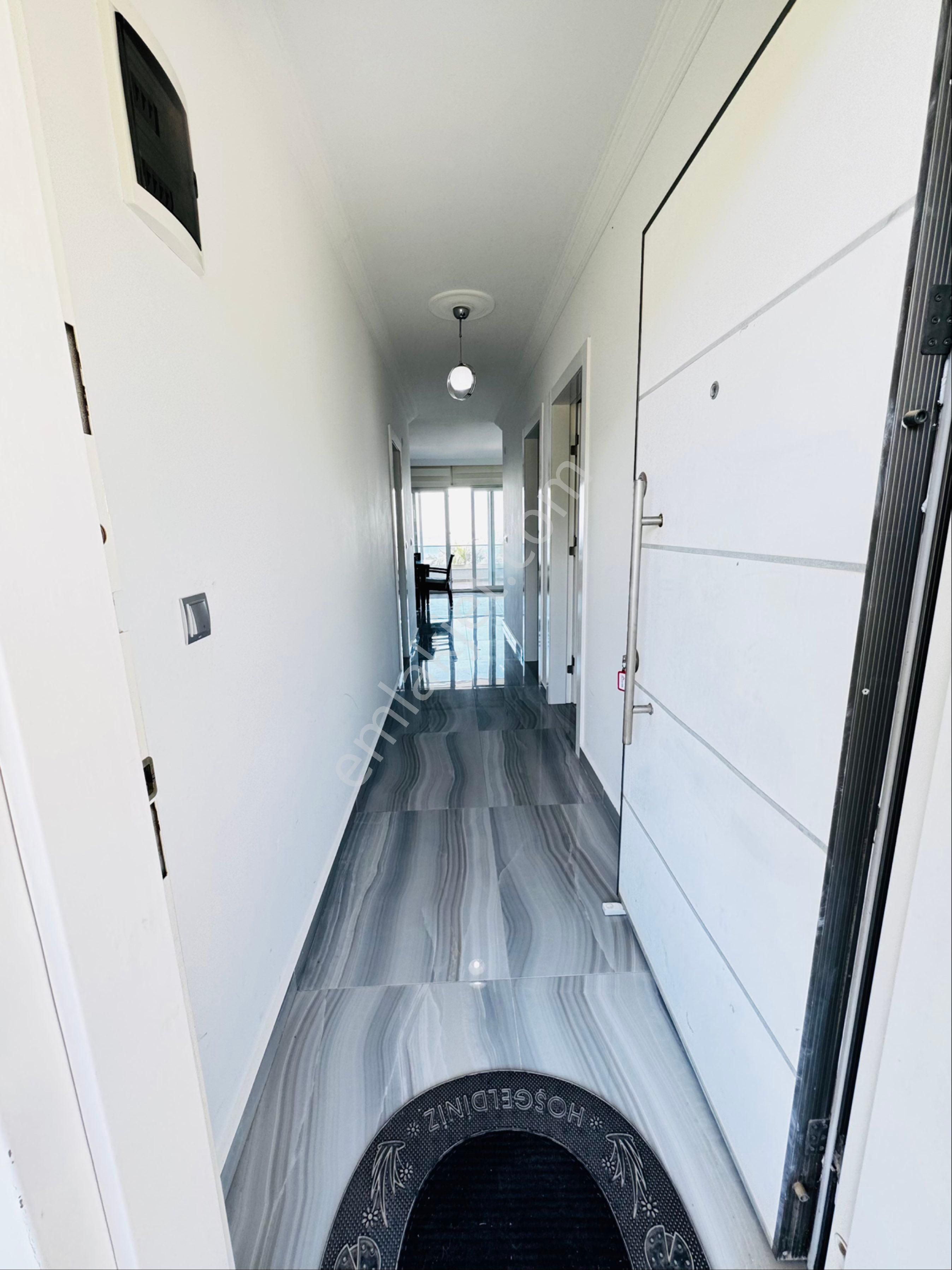 Özel Site İçinde Eşyalı | Köşe Konumlu, Manzaralı 2+1 Yazlık Daire - Görsel 14