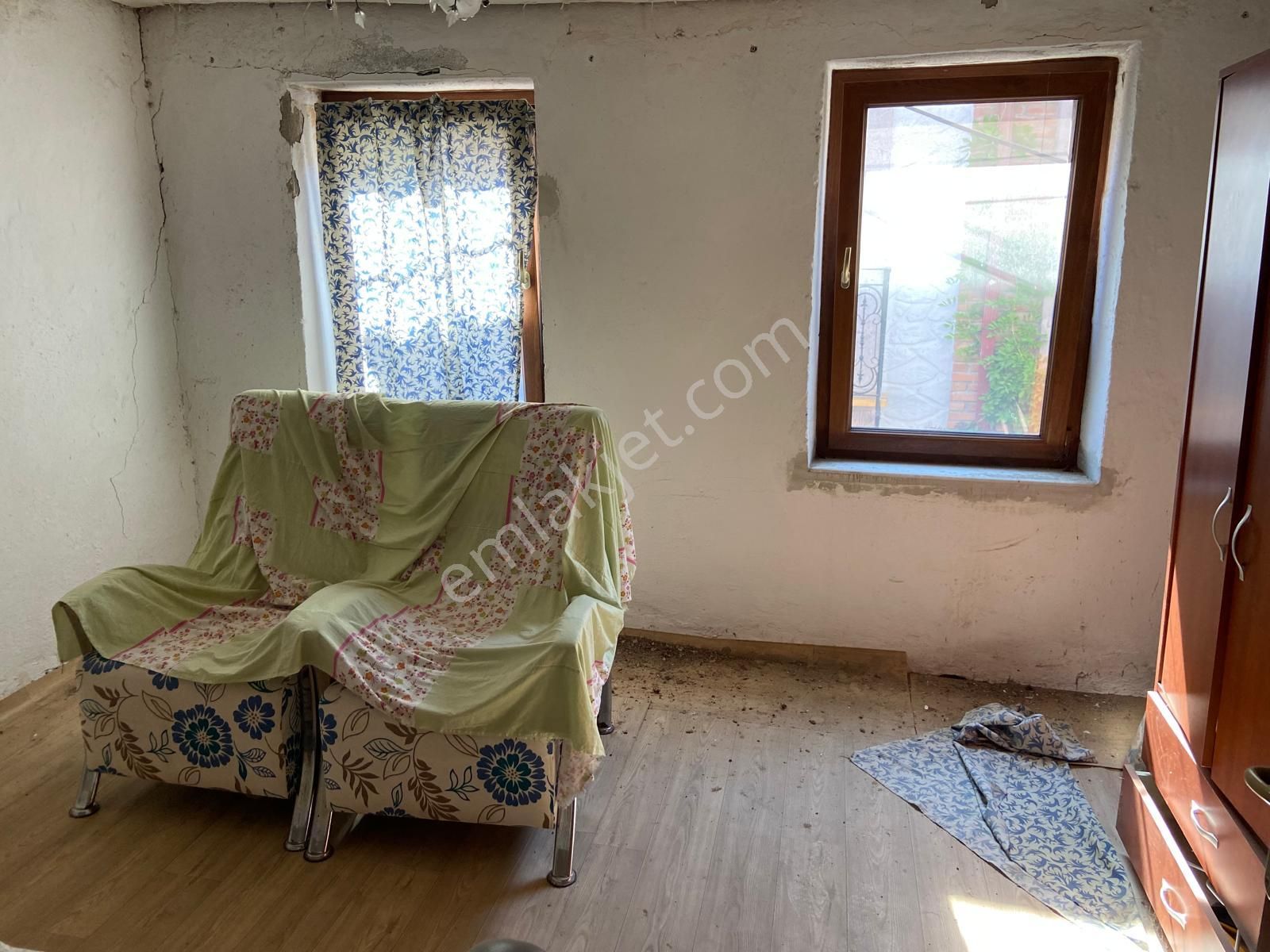 Balıkesir Ayvalık Kücükköy De Satılık Mustakil Ev.bahceli. - Görsel 9