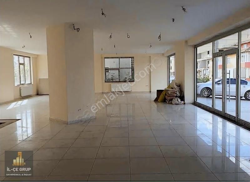 Komple Kiralık Plaza İş Yeri Başiskele Barboros Mahallesi - Görsel 3