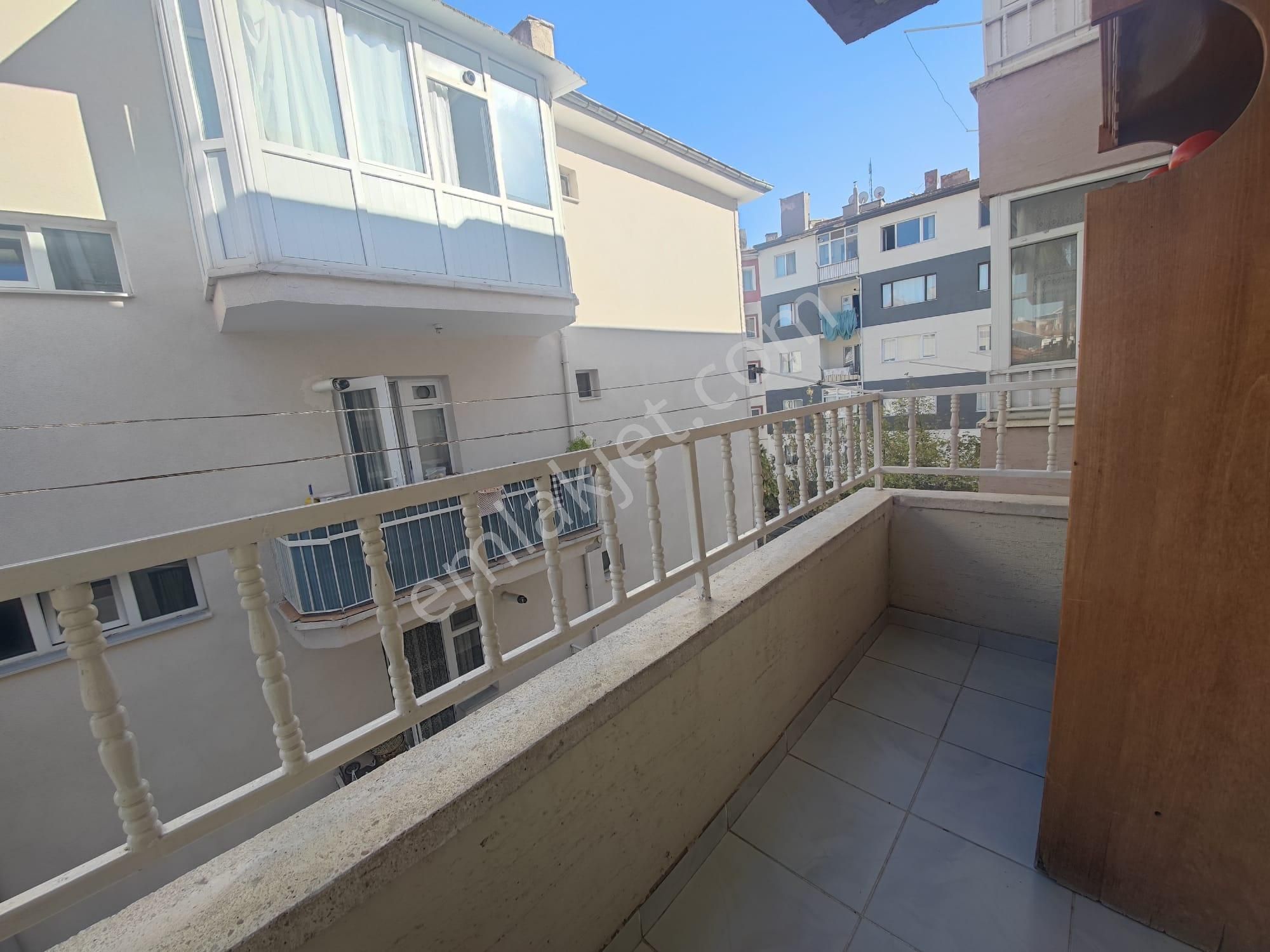 Akşemsettin Mh 3+1 Ara Katta Bağımsız Satılık Daireee - Görsel 19
