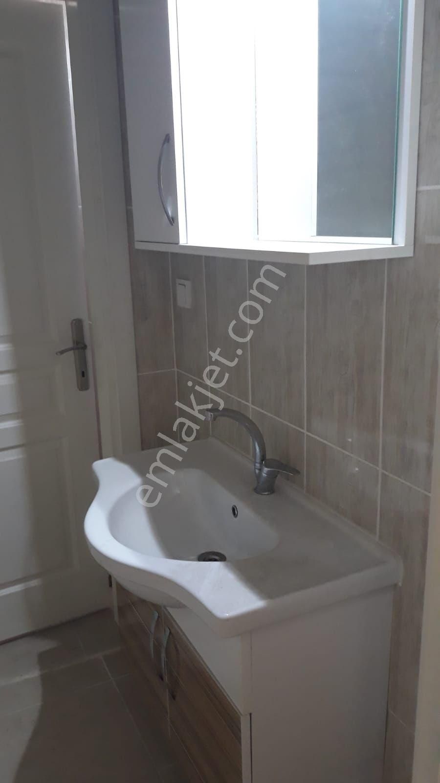 İsa Kavak Gayrimenkul'den Karatay Karaaslan Mahallesi'nde Eşyalı 2+1 Kiralık Daire - Görsel 5