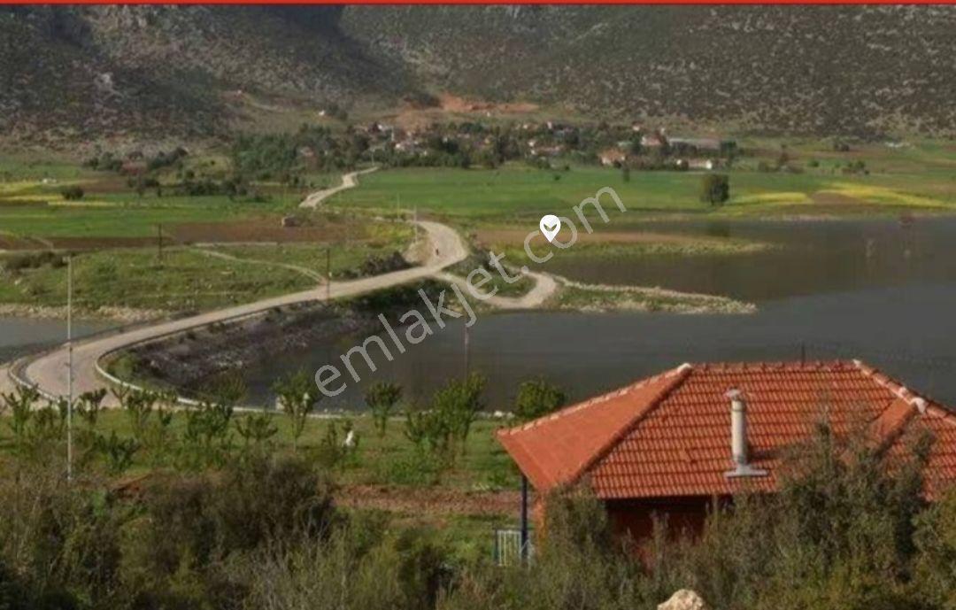 Baraj Ve Yola Sınır718 M2*2 Tane Arsa