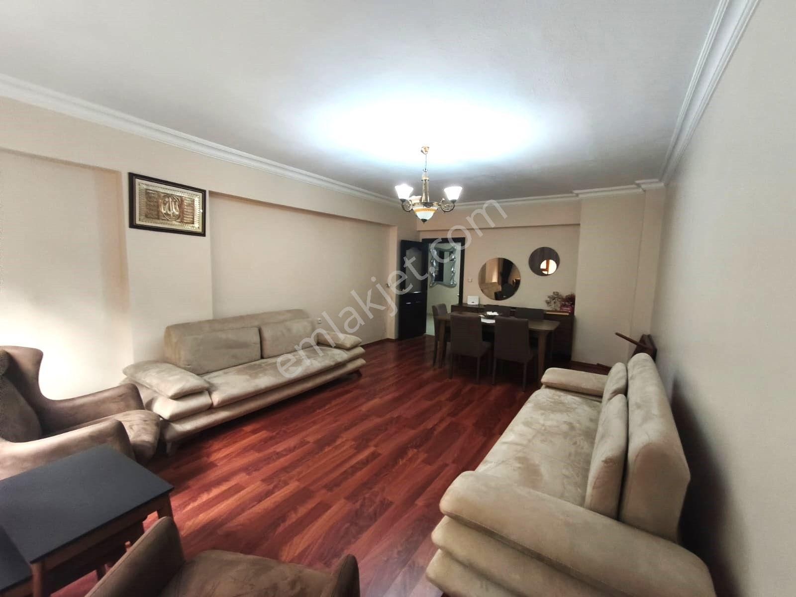 Atanora Vadi'den Dikmen Merkezde Asansörlü 2 Banyolu Geniş Metraj Cadde Paraleli 3+1 - Görsel 25