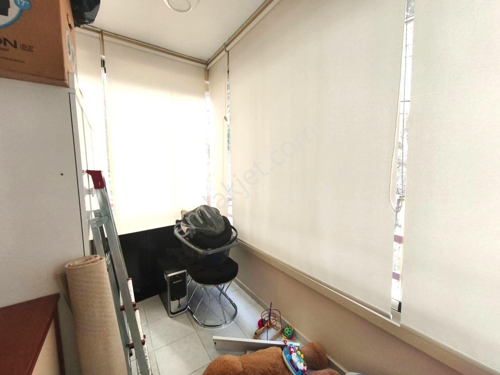 Atanora Vadi'den Dikmen Merkezde Asansörlü 2 Banyolu Geniş Metraj Cadde Paraleli 3+1 - Görsel 19