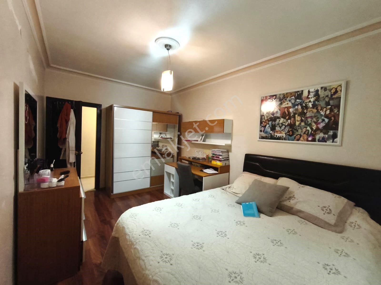 Atanora Vadi'den Dikmen Merkezde Asansörlü 2 Banyolu Geniş Metraj Cadde Paraleli 3+1 - Görsel 15