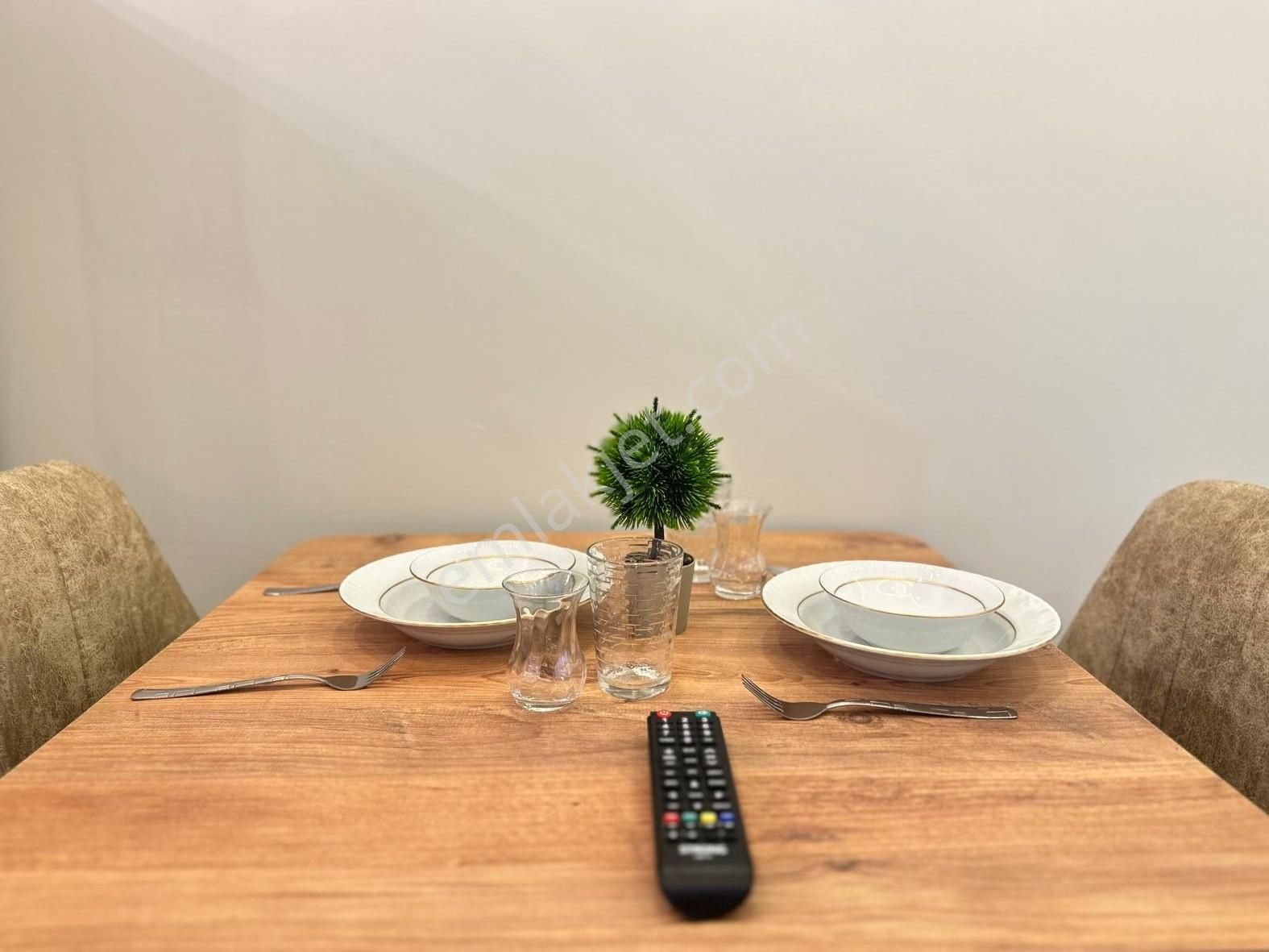 Tuncay'dan Kağıthanede Caddeye Yakın 2+1 Eşyalı Daire - Görsel 11