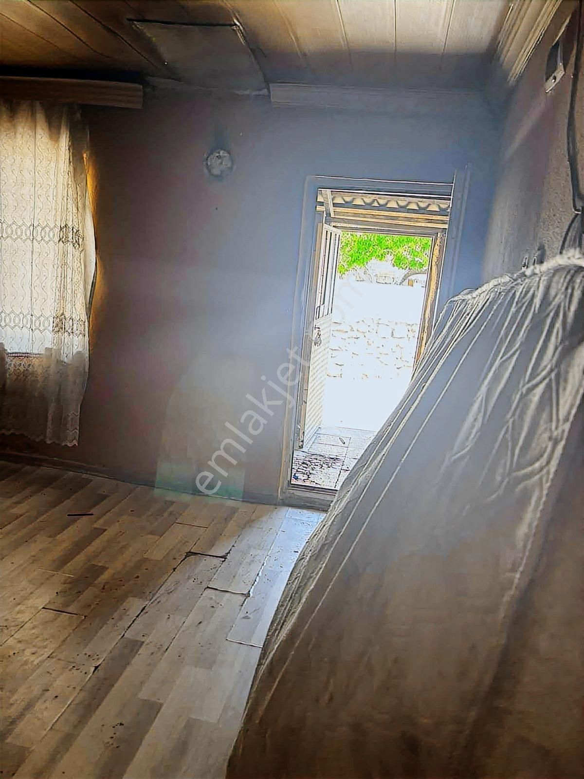 Köy Merkezinde Müstakil Ev. Elektrik Ve Su Bağlı.. - Görsel 15