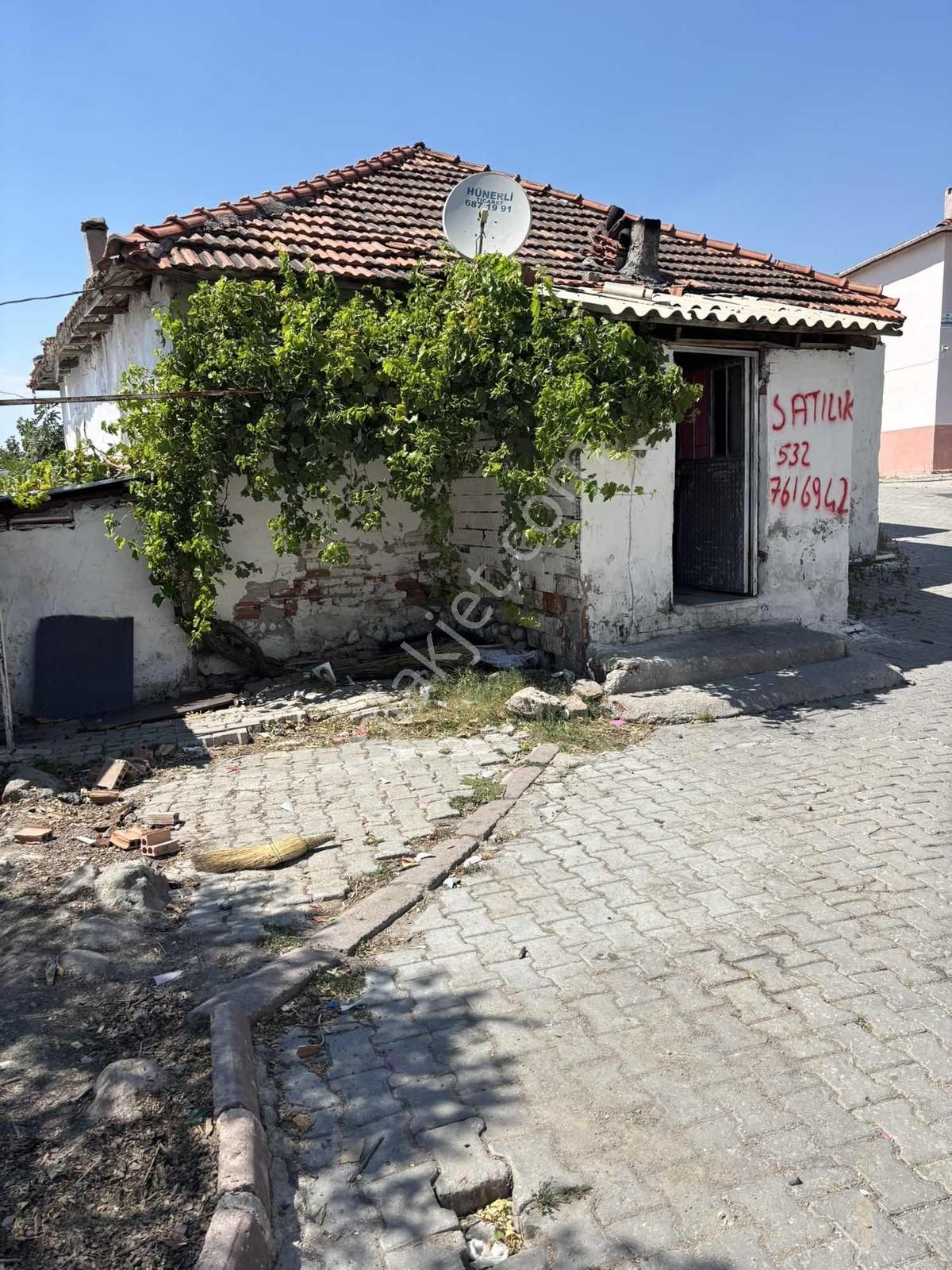 Köy Merkezinde Müstakil Ev. Elektrik Ve Su Bağlı.. - Görsel 14