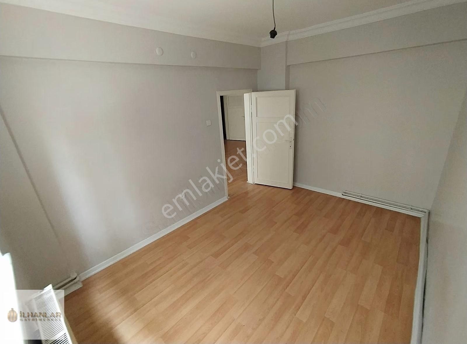 Nuri Pamir Cad.paraleli Metro Yakını Temiz Kiralık 3+1 Daire - Görsel 23