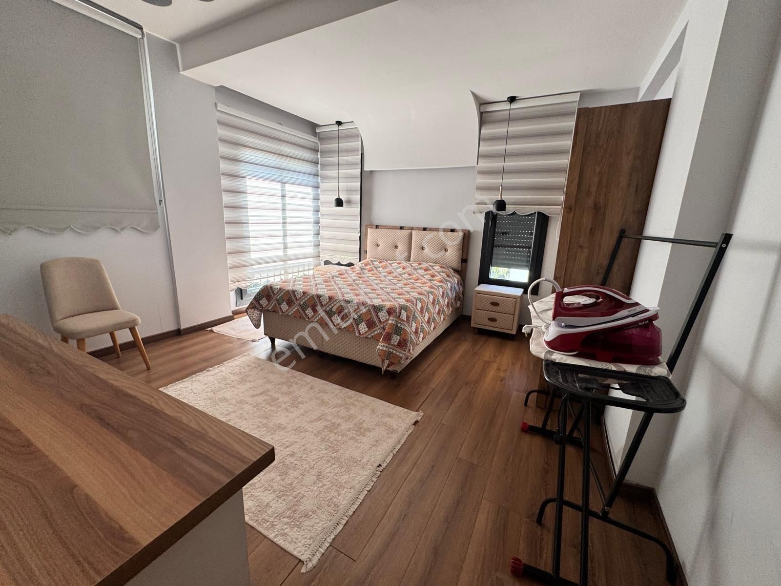 Kuşadası Merkezde Satılık 4+1 Müstakil Bahçeli Villa - Görsel 25